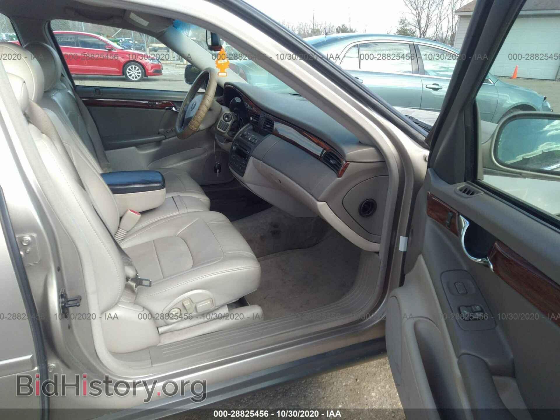2004 CADILLAC DEVILLE - VIN: 1G6KD54Y14U122023 - Photo 5