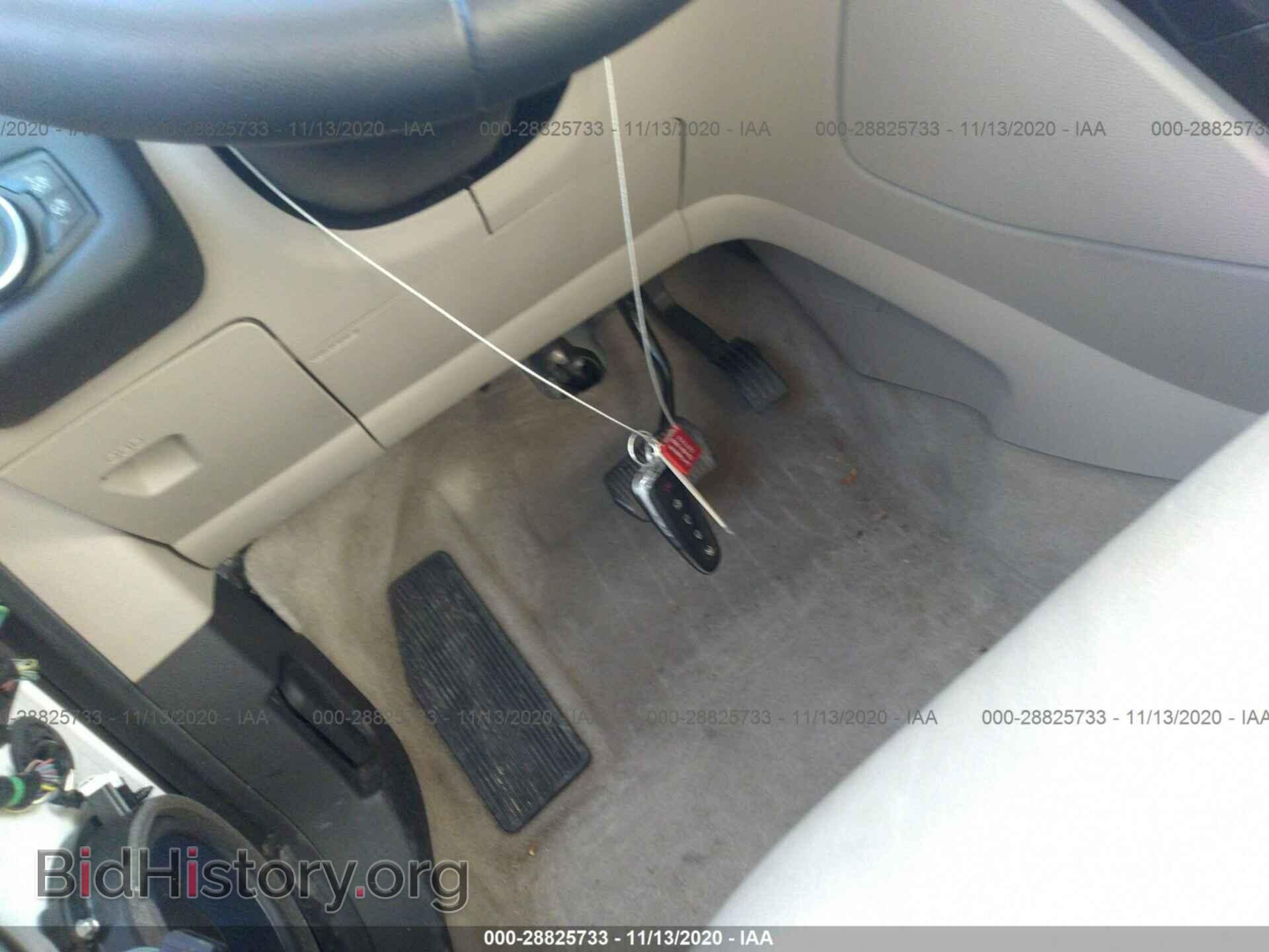 2015 FORD ESCAPE - VIN: 1FMCU9J91FUC42912 - Фото 11
