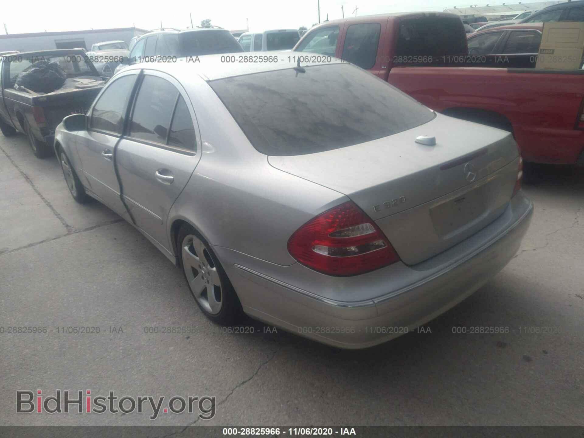 2005 MERCEDES-BENZ E-CLASS - VIN: WDBUF65J65A699770 - Фото 3