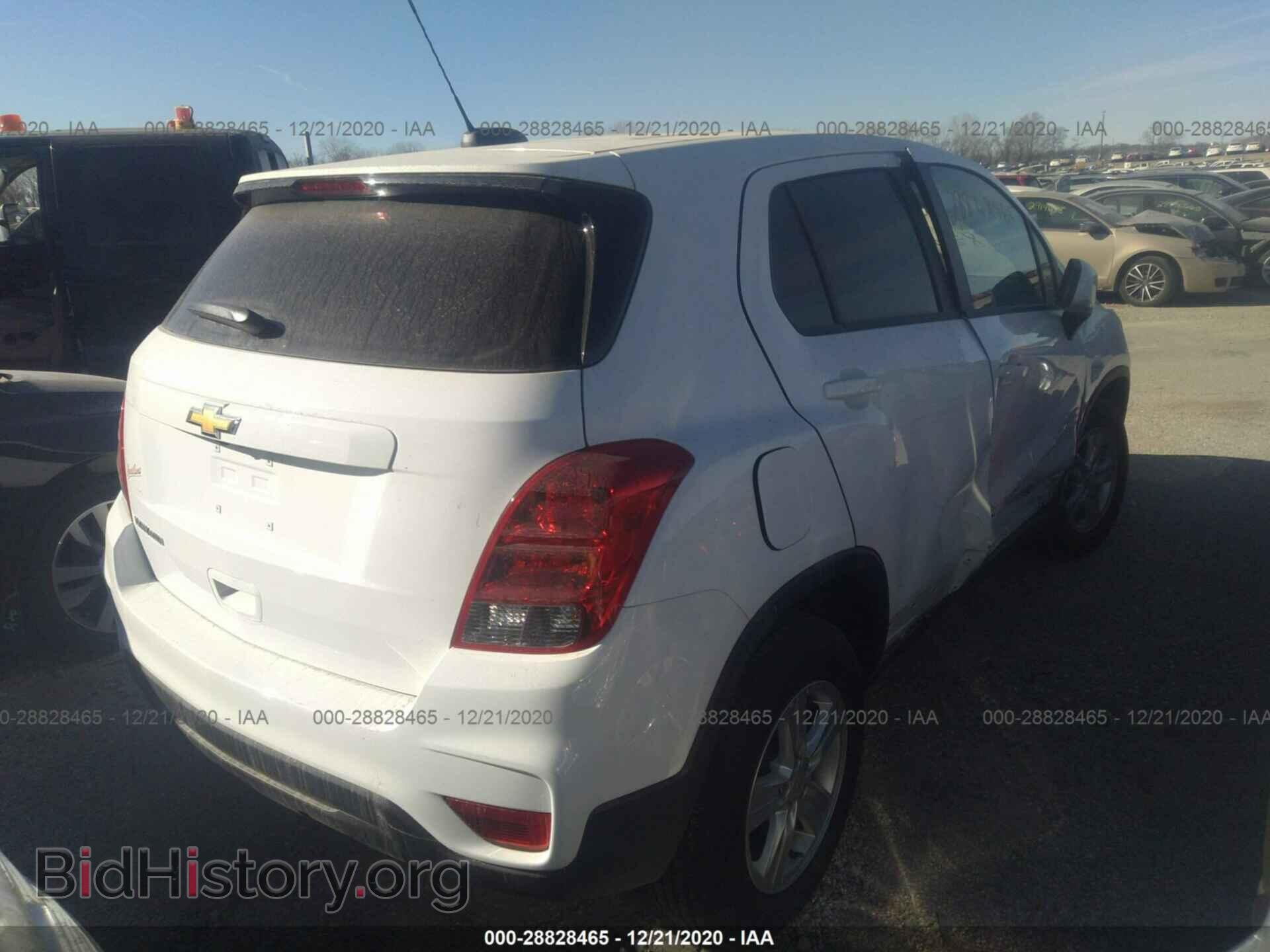 2020 CHEVROLET TRAX - VIN: KL7CJNSB7LB087990 - Фото 4