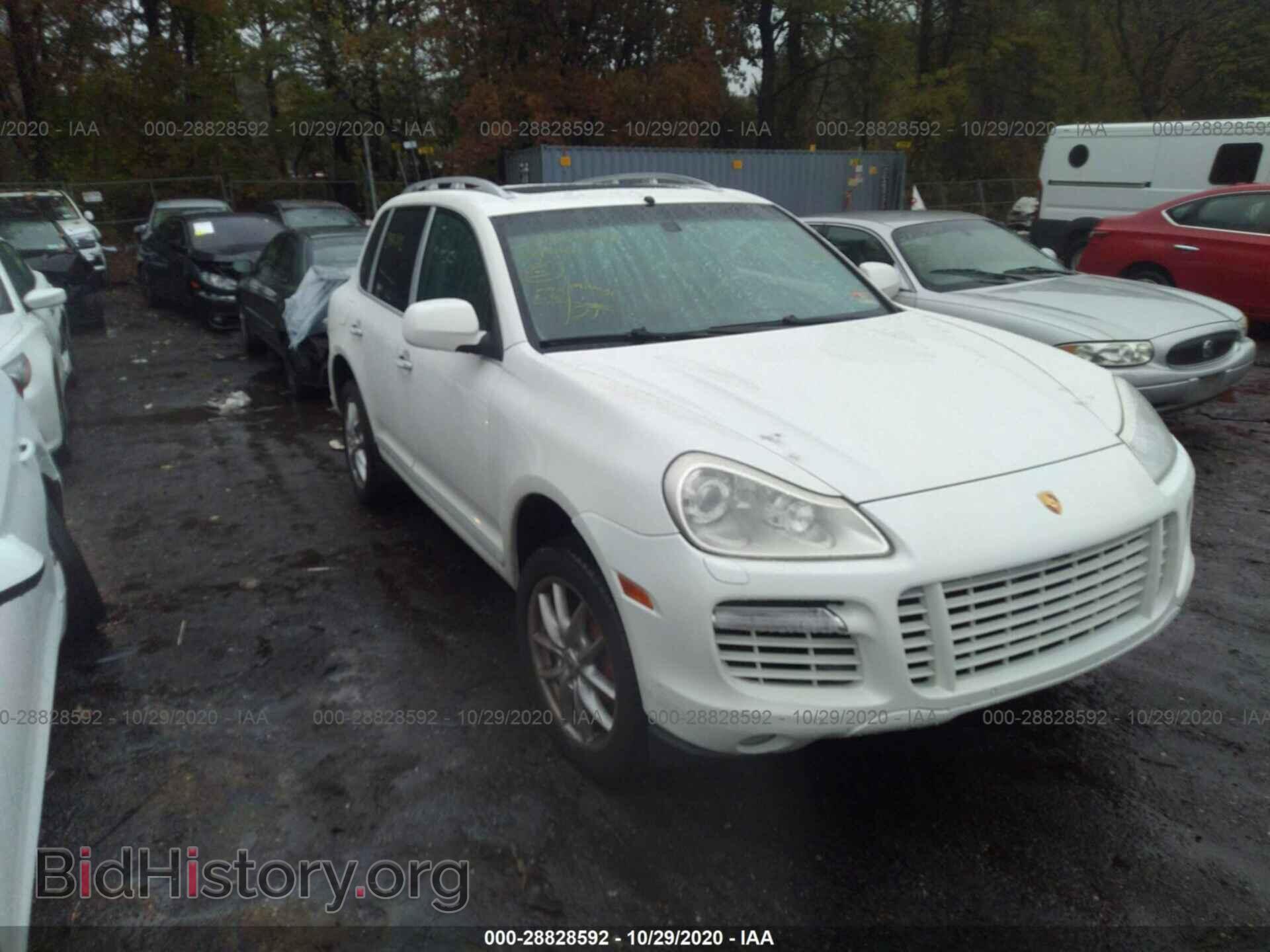 Photo WP1AC29P98LA90524 - PORSCHE CAYENNE 2008