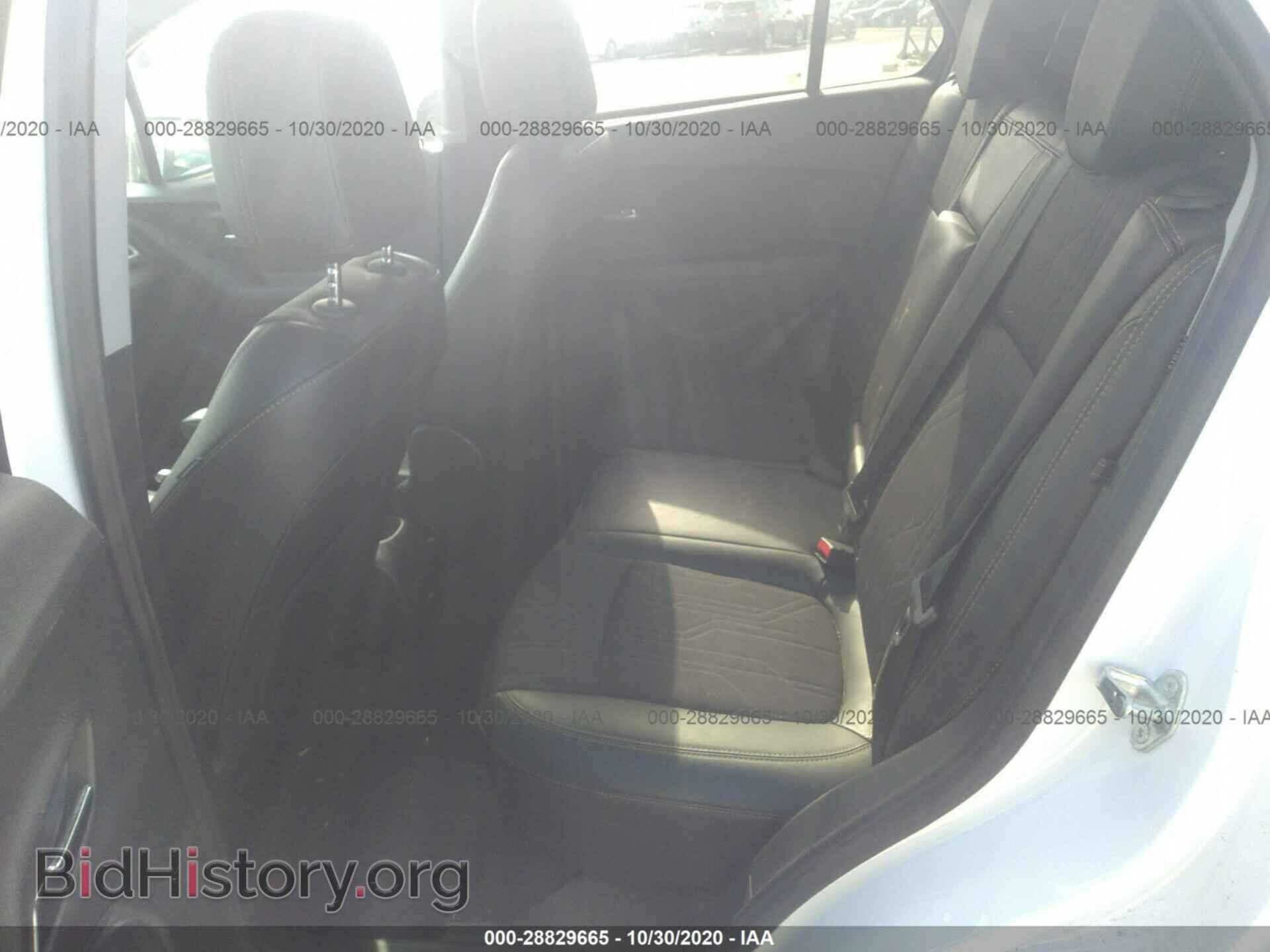 2019 CHEVROLET TRAX - VIN: 3GNCJPSB8KL281639 - Photo 8