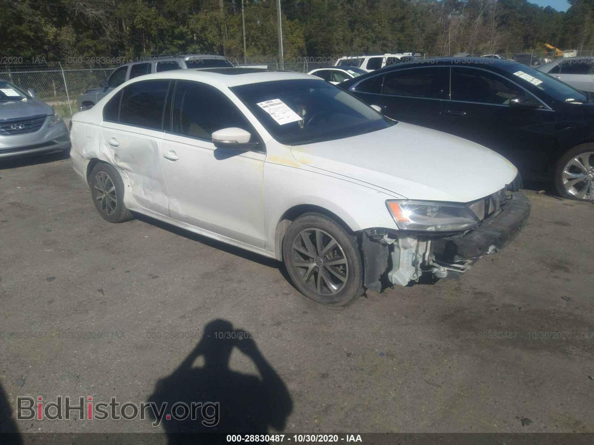 Фотография 3VWDB7AJ5HM234247 - VOLKSWAGEN JETTA 2017