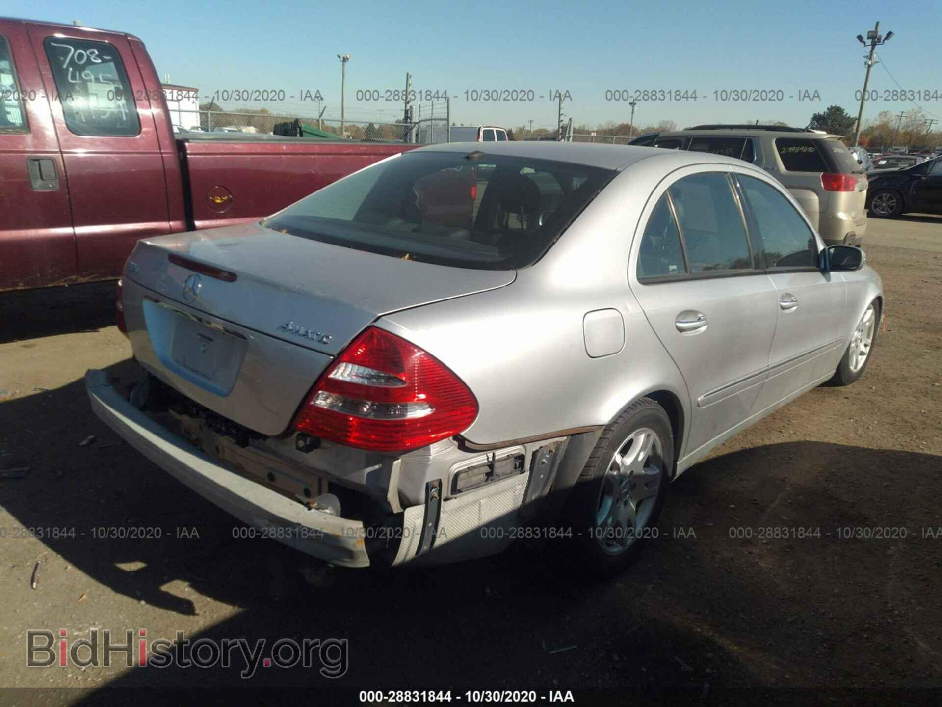 2005 MERCEDES-BENZ E-CLASS - VIN: WDBUF82J95X169774 - Фото 4