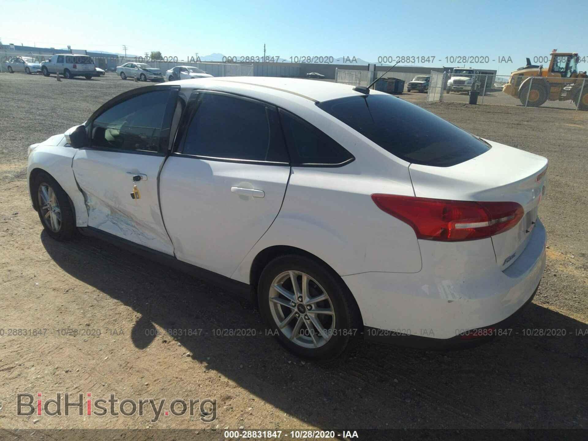 2016 FORD FOCUS - VIN: 1FADP3F27GL205871 - Photo 3