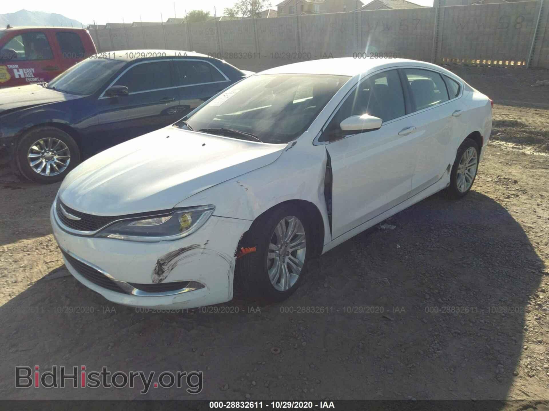 2015 CHRYSLER 200 - VIN: 1C3CCCAB3FN534700 - Фото 6