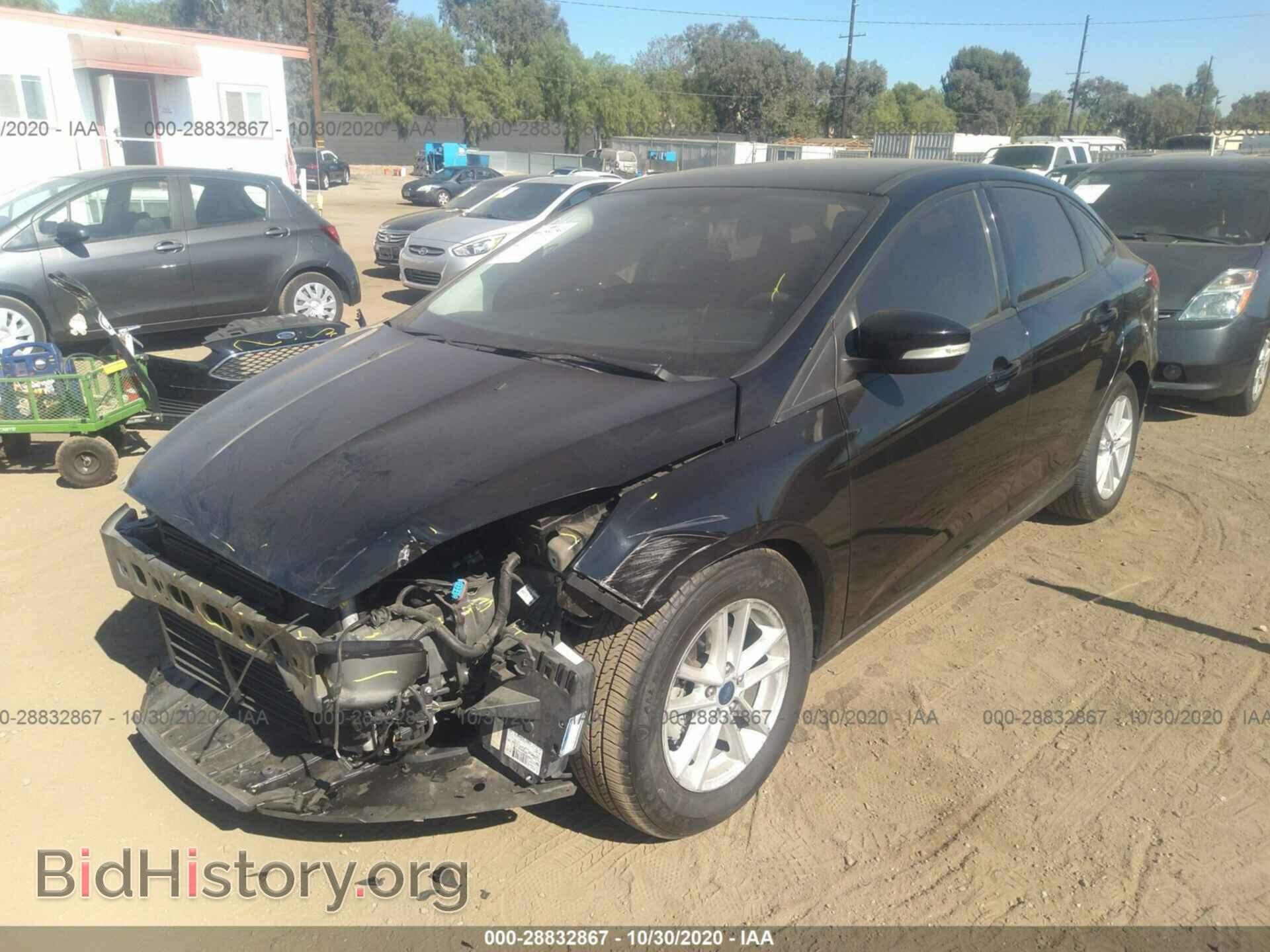 2017 FORD FOCUS - VIN: 1FADP3F23HL277362 - Фото 2