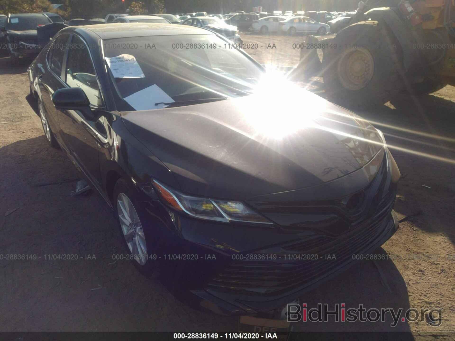 Photo 4T1B11HK4KU775894 - TOYOTA CAMRY 2019