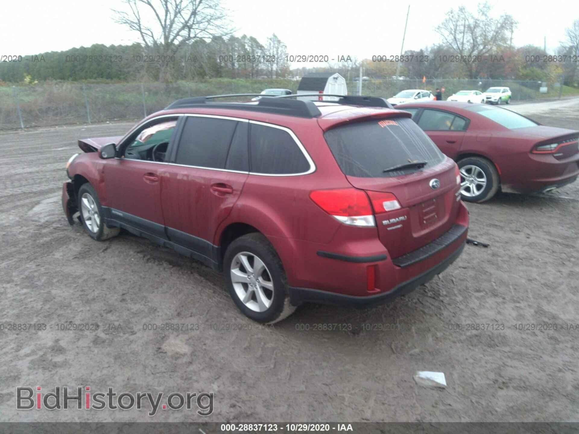 2013 SUBARU OUTBACK - VIN: 4S4BRBGC2D3243321 - Photo 3