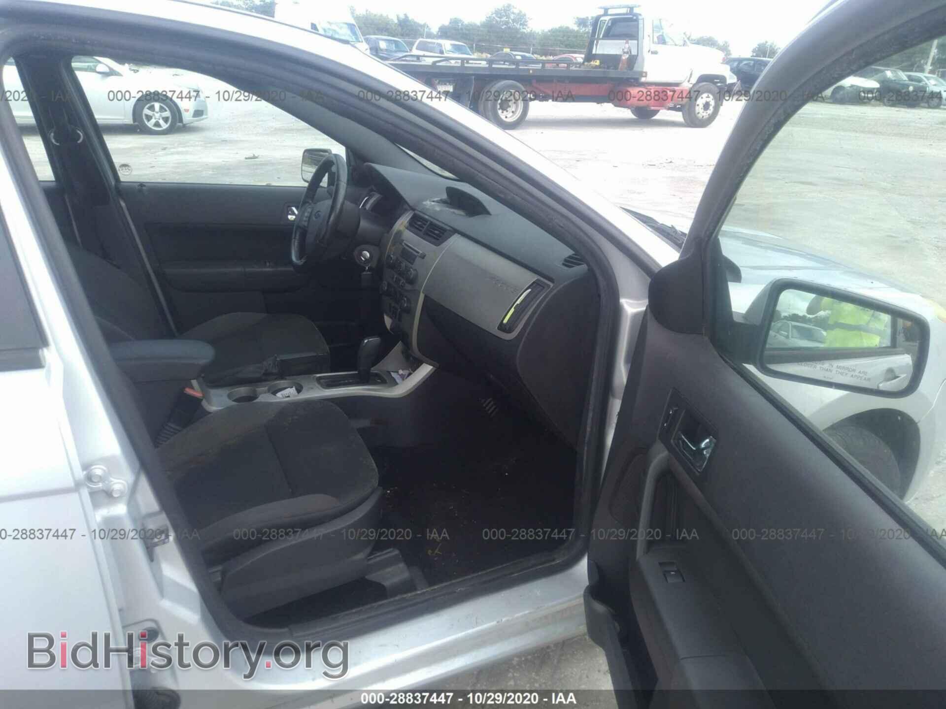 2008 FORD FOCUS - VIN: 1FAHP35N18W164618 - Фото 5