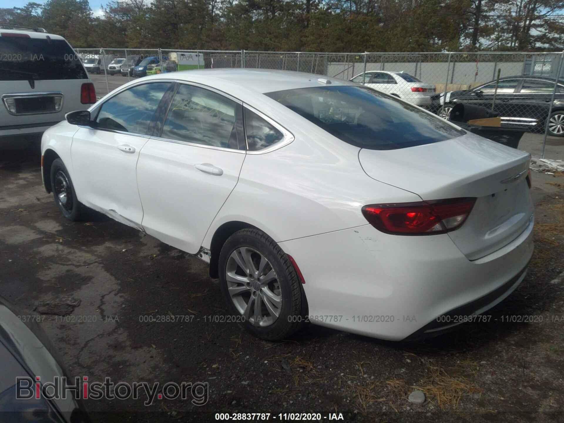 2015 CHRYSLER 200 - VIN: 1C3CCCABXFN757963 - Photo 3