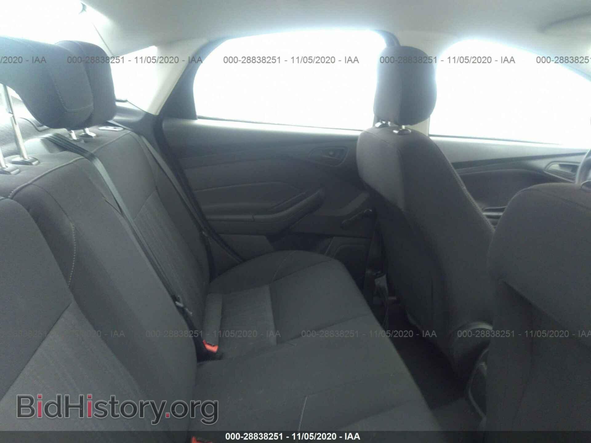 2015 FORD FOCUS - VIN: 1FADP3E28FL372000 - Фото 8