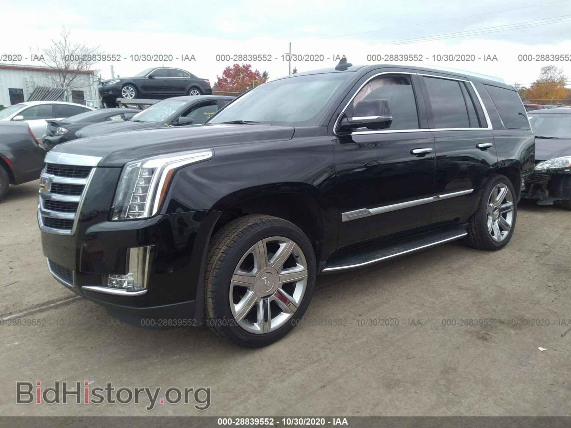 2017 CADILLAC ESCALADE - VIN: 1GYS4BKJ2HR397131 - Фото 2