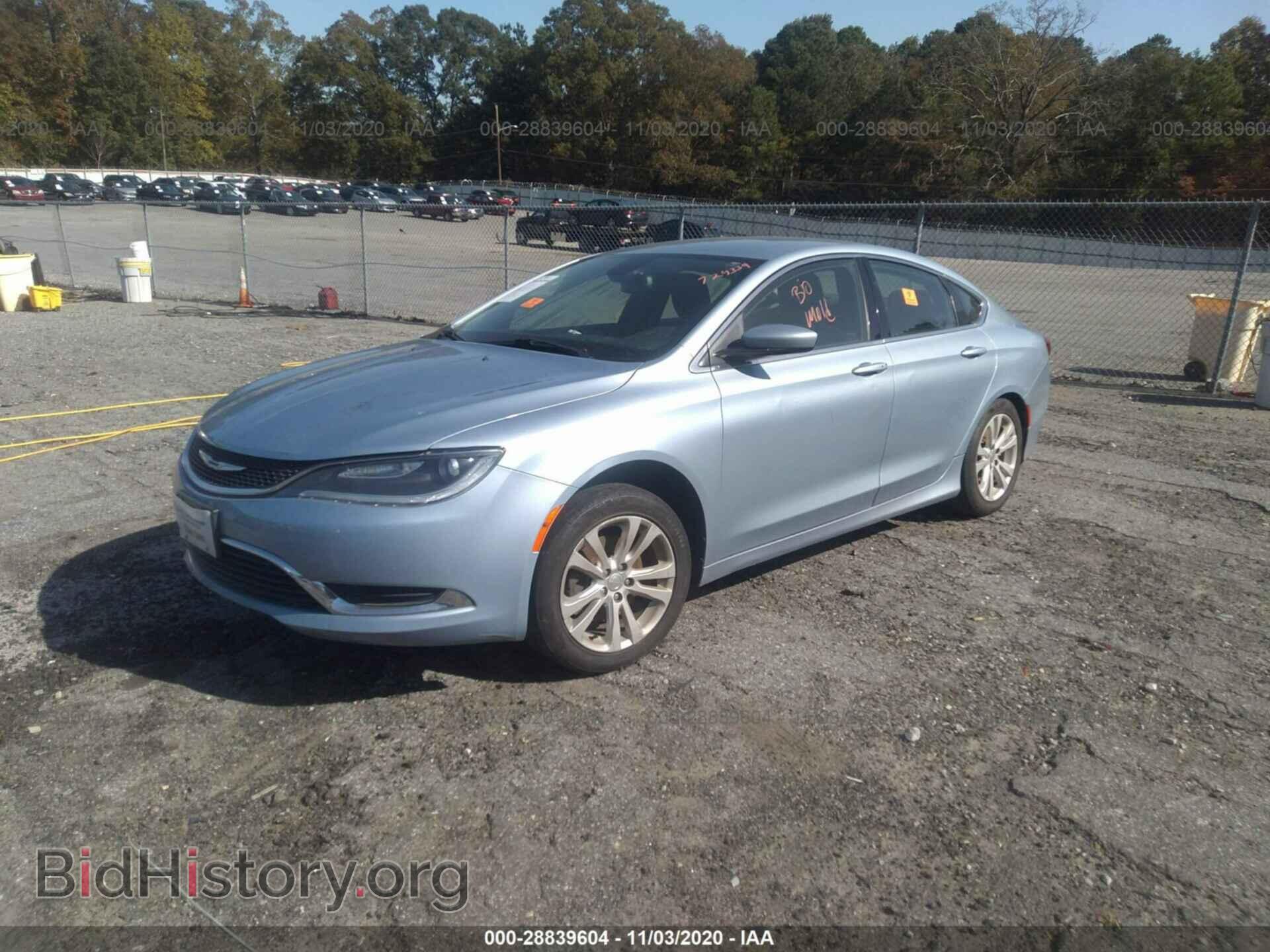 2015 CHRYSLER 200 - VIN: 1C3CCCAB1FN724334 - Фото 2
