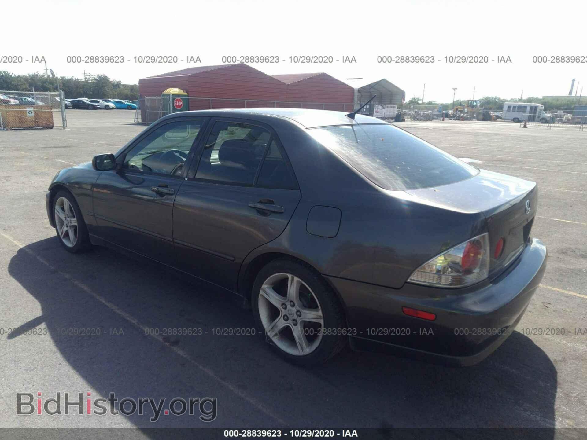2001 LEXUS IS 300 - VIN: JTHBD182110031704 - Фото 3
