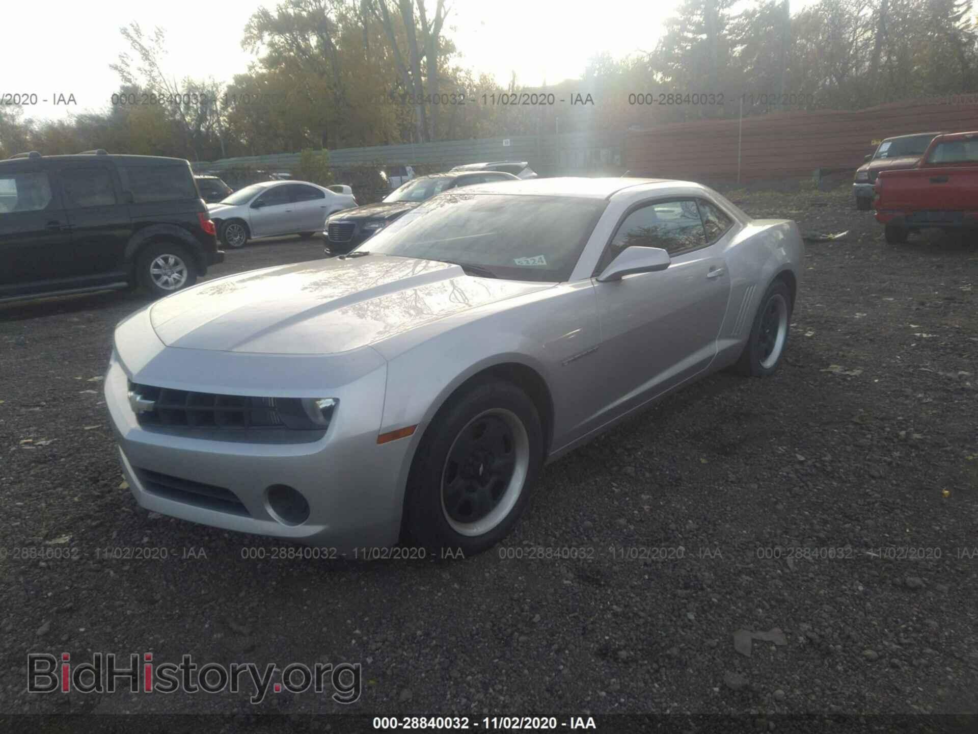 2010 CHEVROLET CAMARO - VIN: 2G1FA1EV7A9201220 - Фото 2