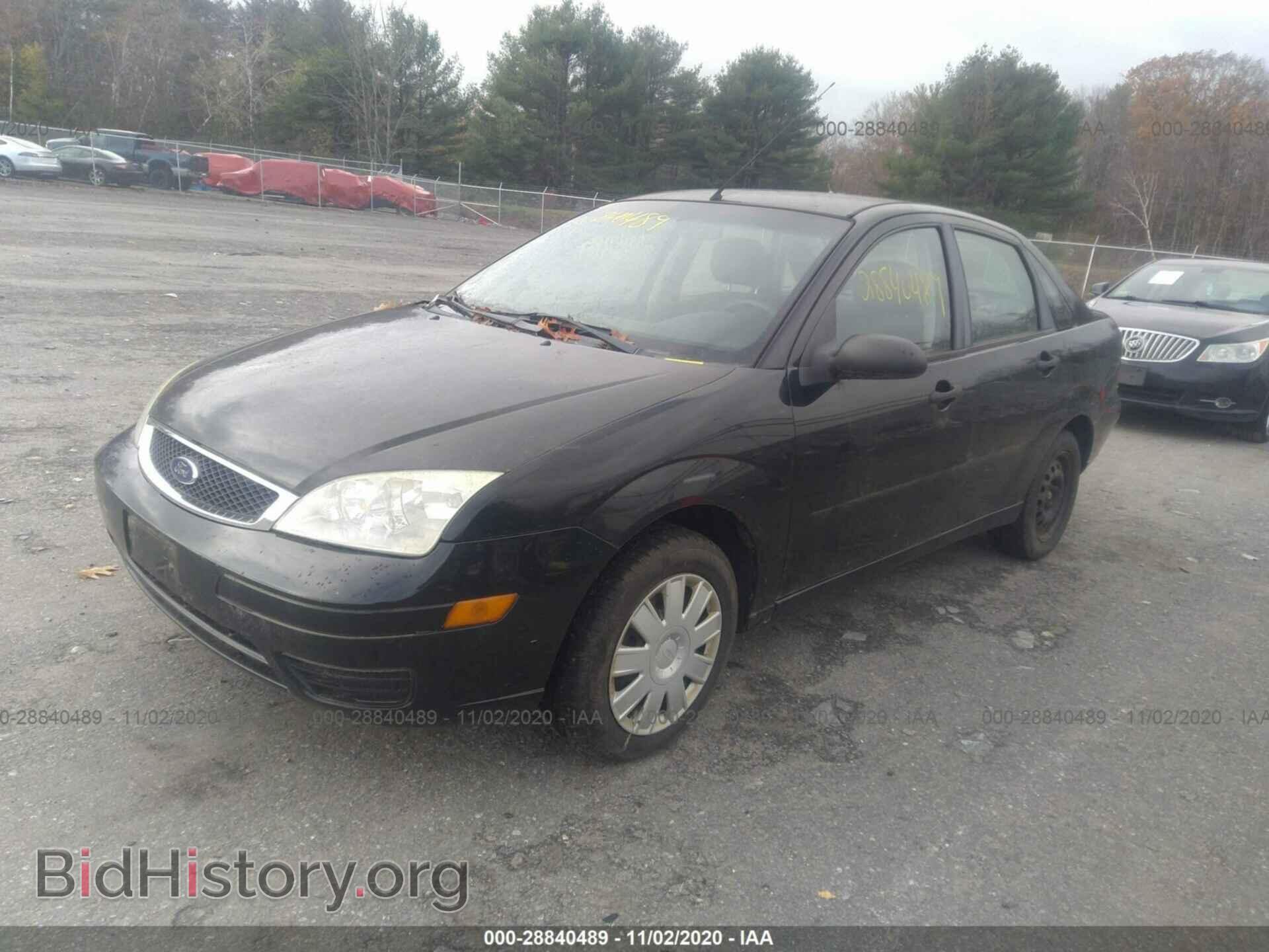 2007 FORD FOCUS - VIN: 1FAFP34N47W340472 - Фото 2