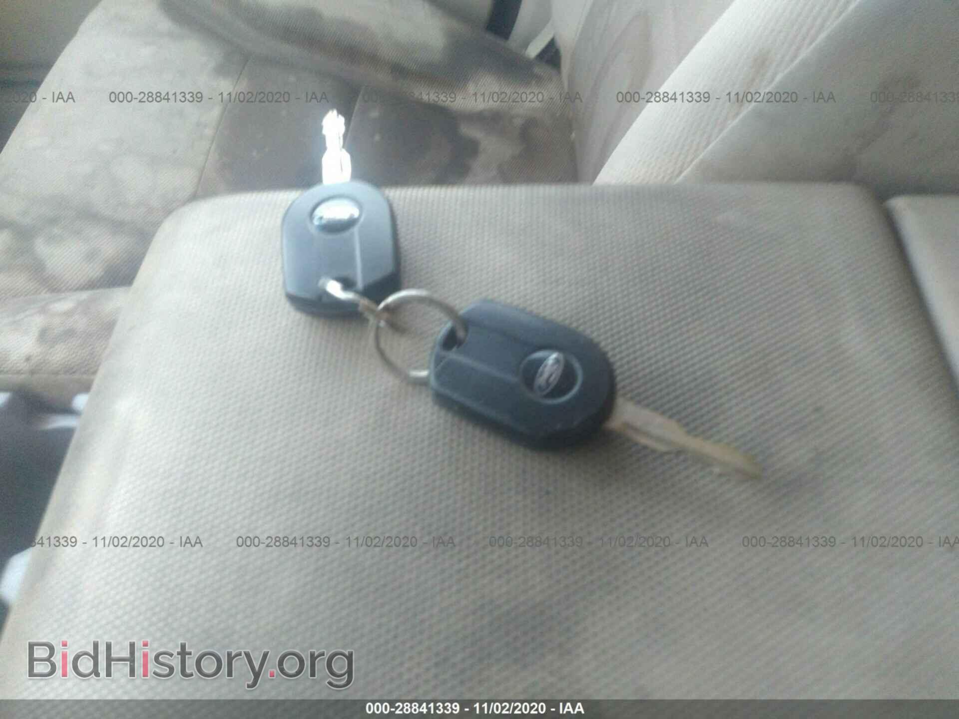 2008 FORD ESCAPE - VIN: 1FMCU03128KB42271 - Photo 11