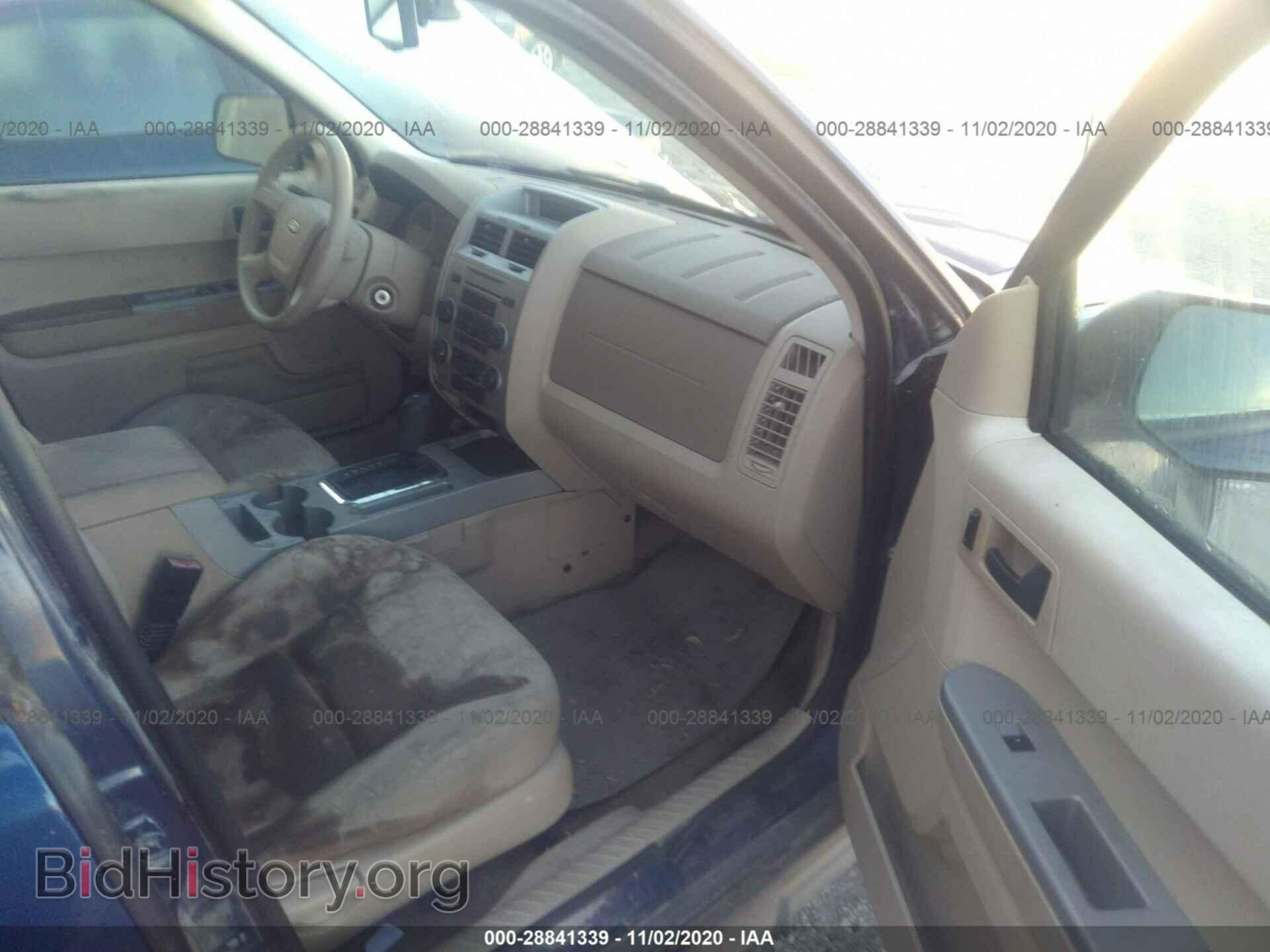 2008 FORD ESCAPE - VIN: 1FMCU03128KB42271 - Photo 5