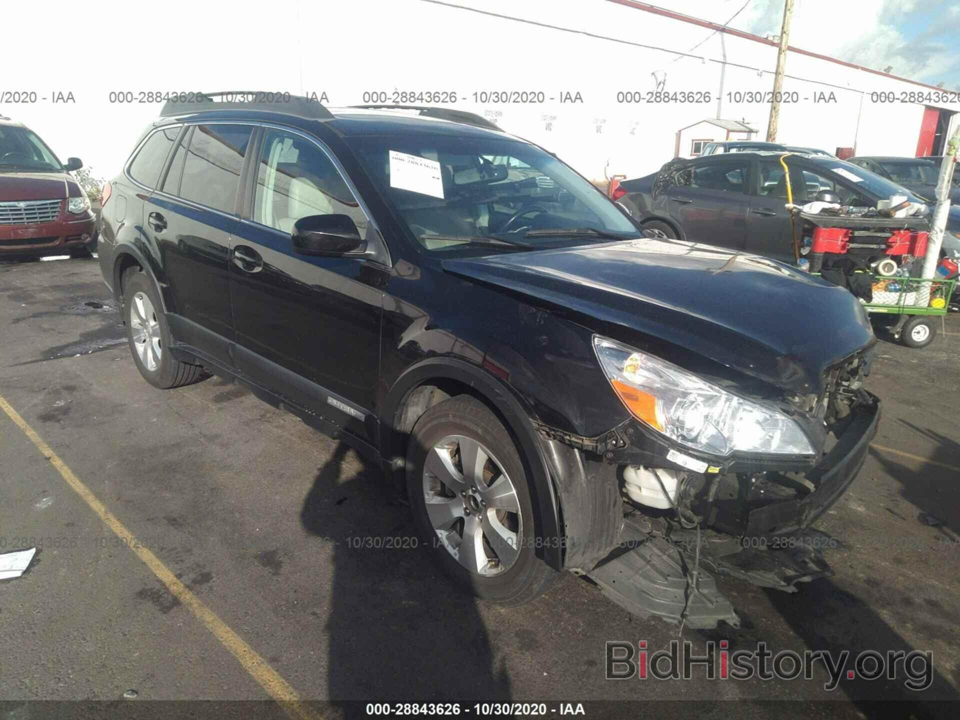 Photo 4S4BRDLC8B2321668 - SUBARU OUTBACK 2011