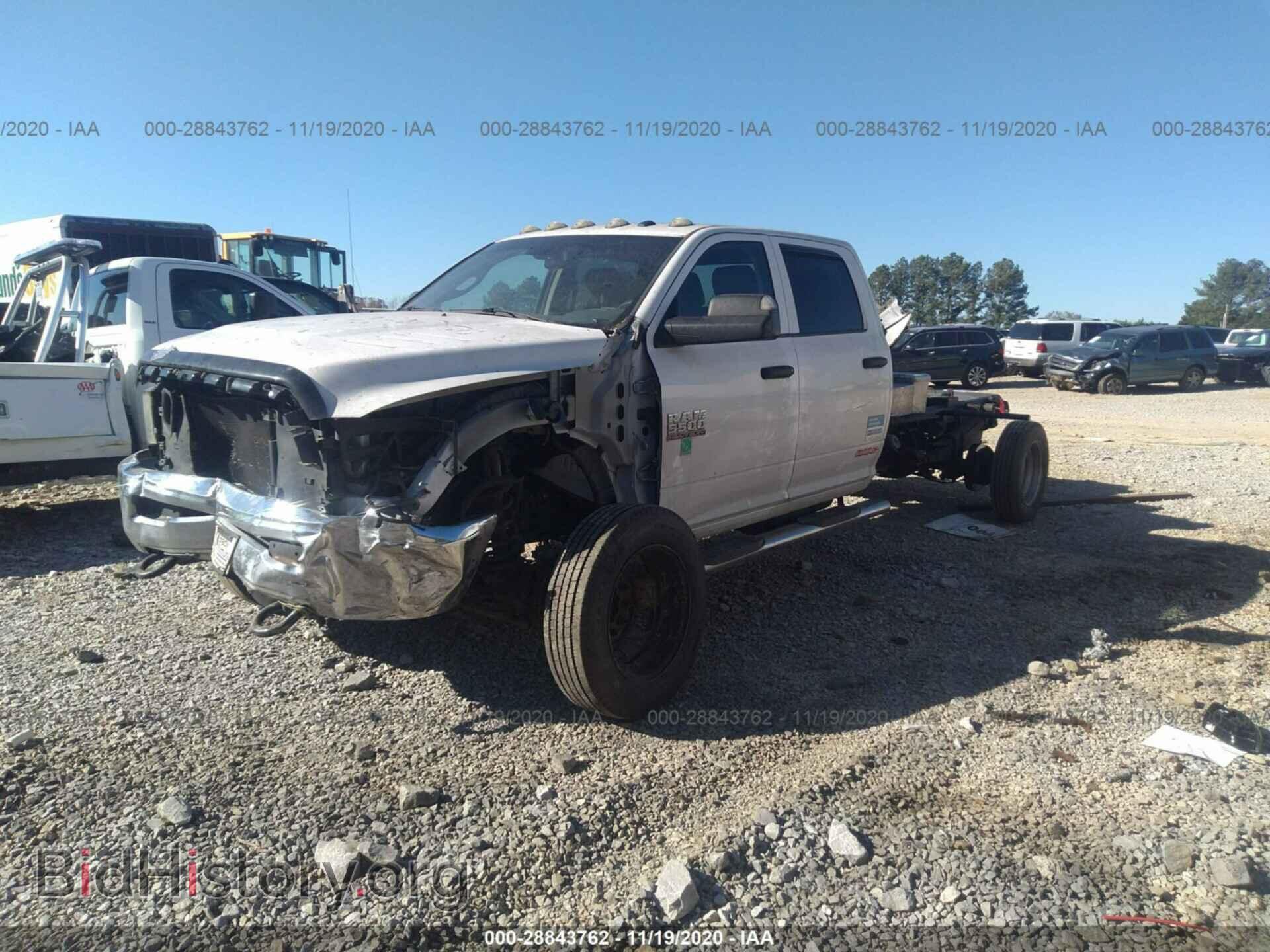 2016 RAM 5500 - VIN: 3C7WRMFL7GG100680 - Фото 2