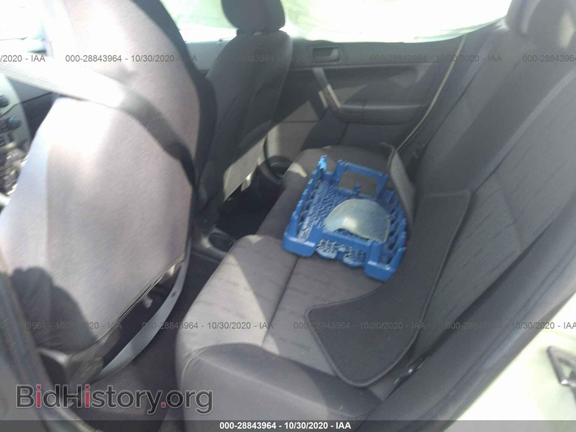 2011 FORD FOCUS - VIN: 1FAHP3FN2BW141709 - Фото 8