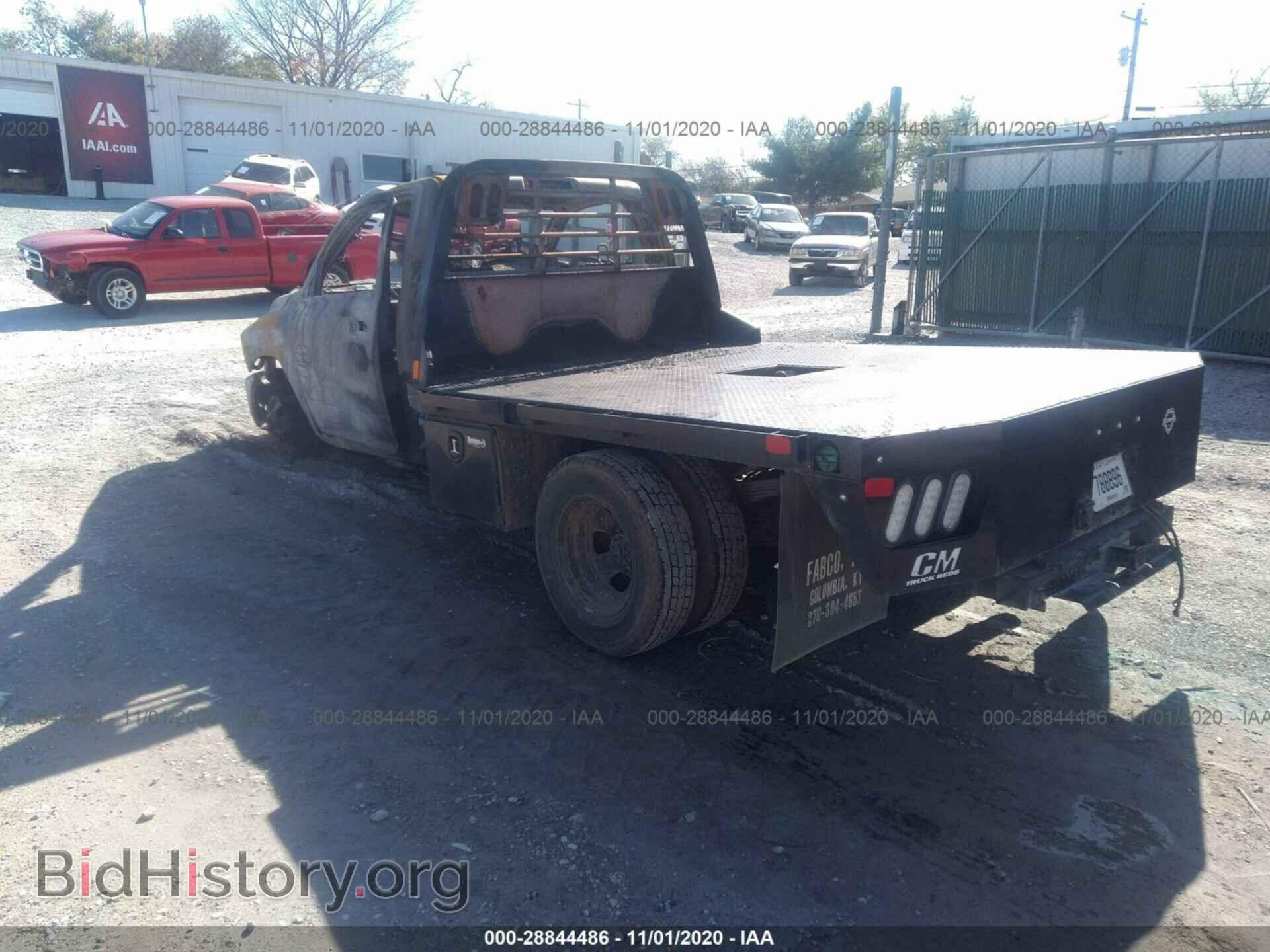 2018 RAM 3500 CHASSIS CAB - VIN: 3C7WRTAL5JG286972 - Фото 3