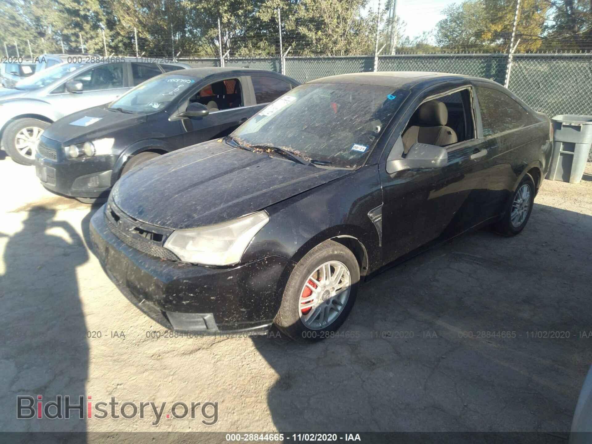 2008 FORD FOCUS - VIN: 1FAHP33N68W234598 - Фото 2