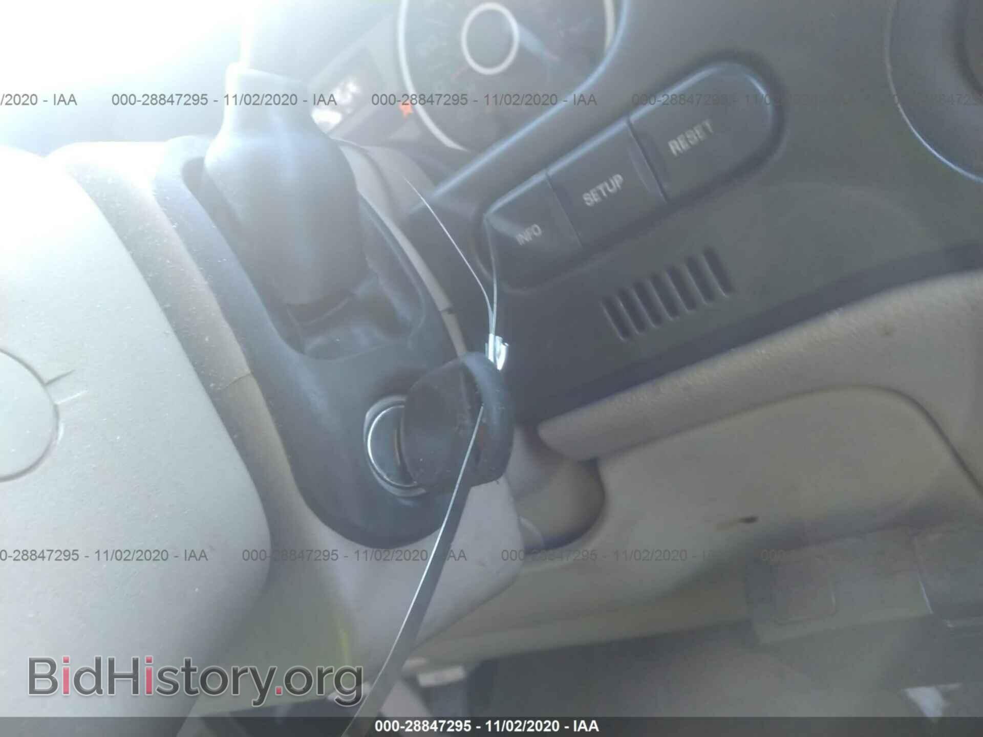 2005 FORD EXPEDITION - VIN: 1FMPU18585LA60733 - Фото 11