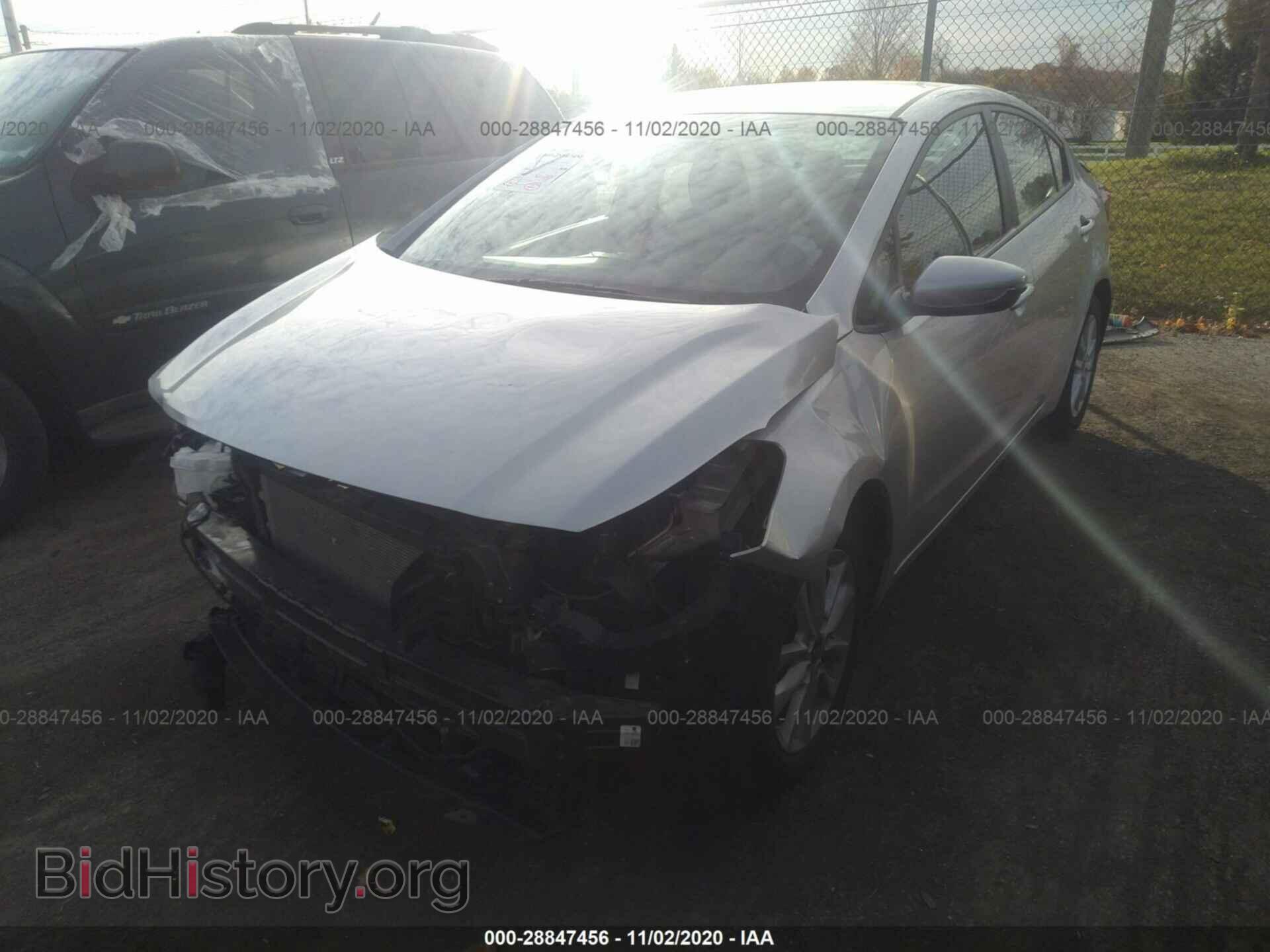 2017 KIA FORTE - VIN: 3KPFL4A74HE128734 - Фото 2