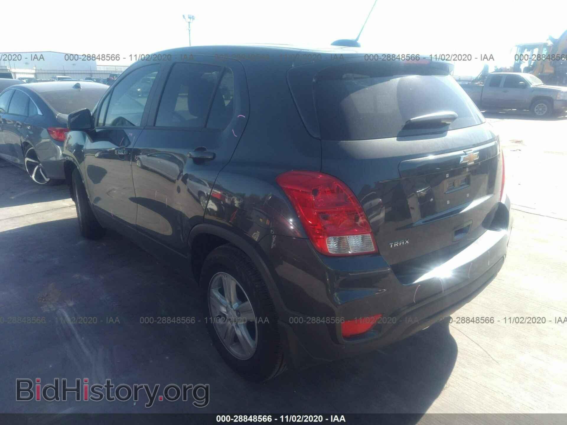 2020 CHEVROLET TRAX - VIN: 3GNCJKSB2LL219433 - Фото 3