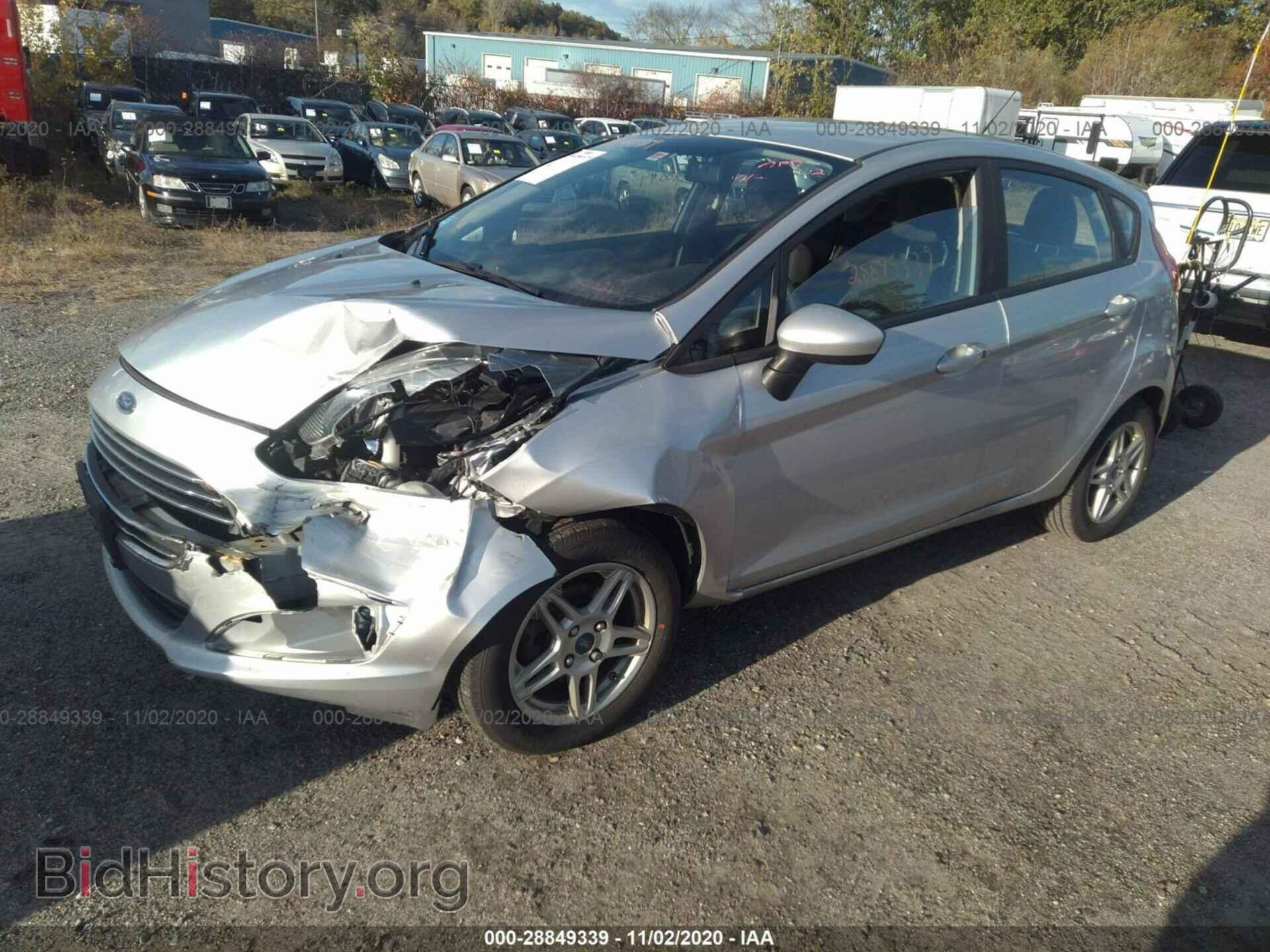 2017 FORD FIESTA - VIN: 3FADP4EJ3HM109105 - Фото 2
