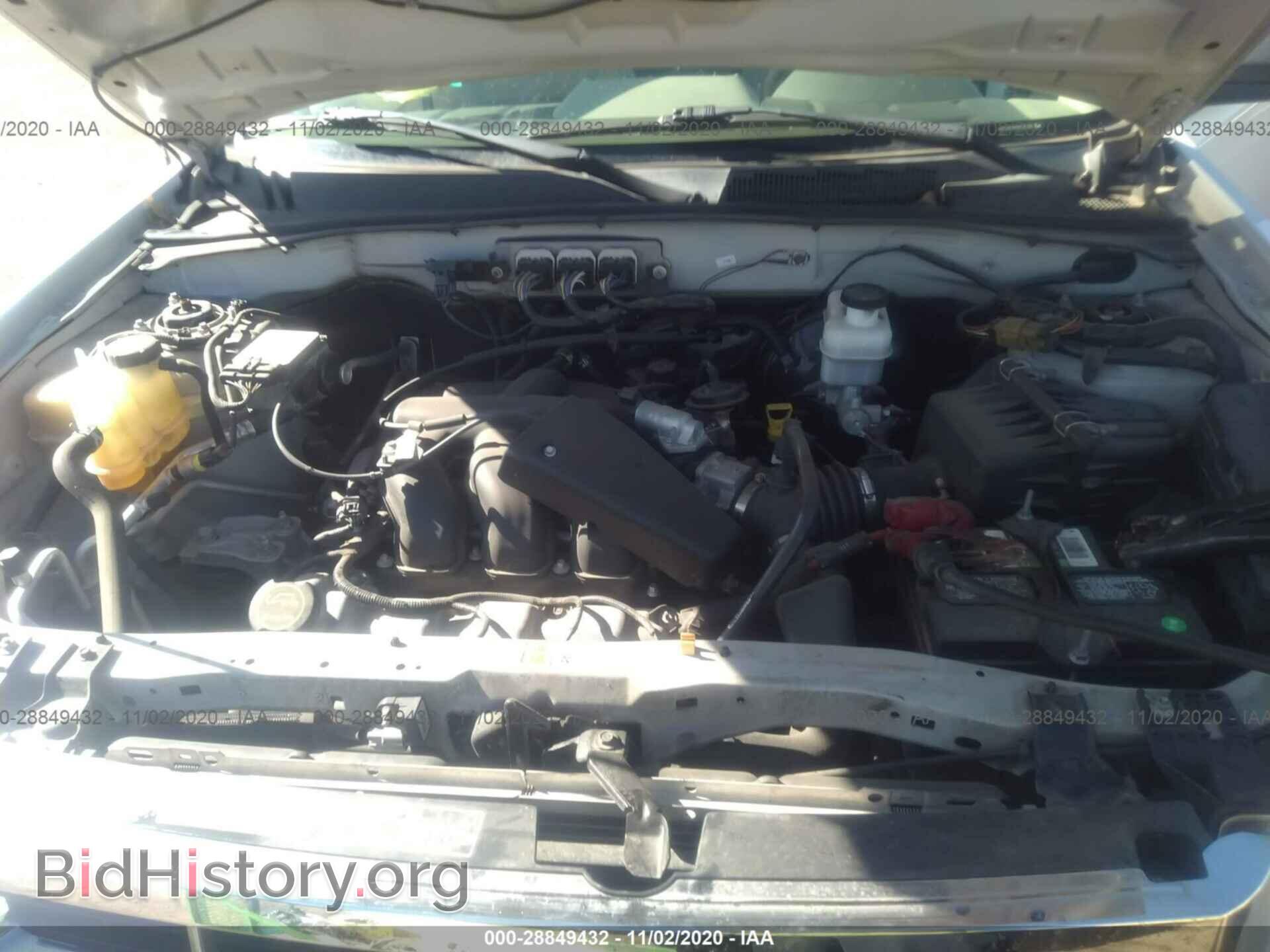 2008 FORD ESCAPE - VIN: 1FMCU03158KB15131 - Фото 10