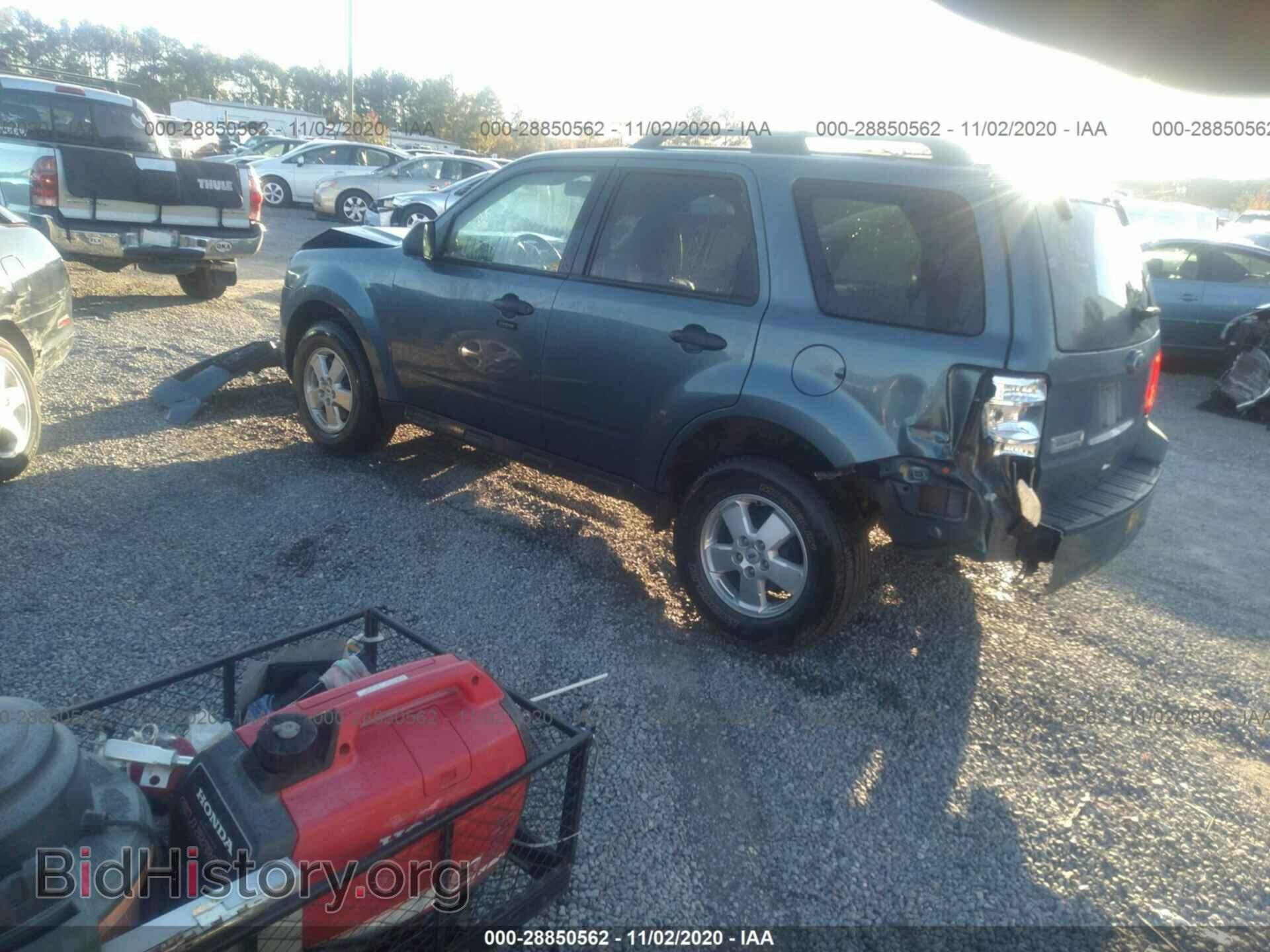 2011 FORD ESCAPE - VIN: 1FMCU9DG9BKA04791 - Фото 3