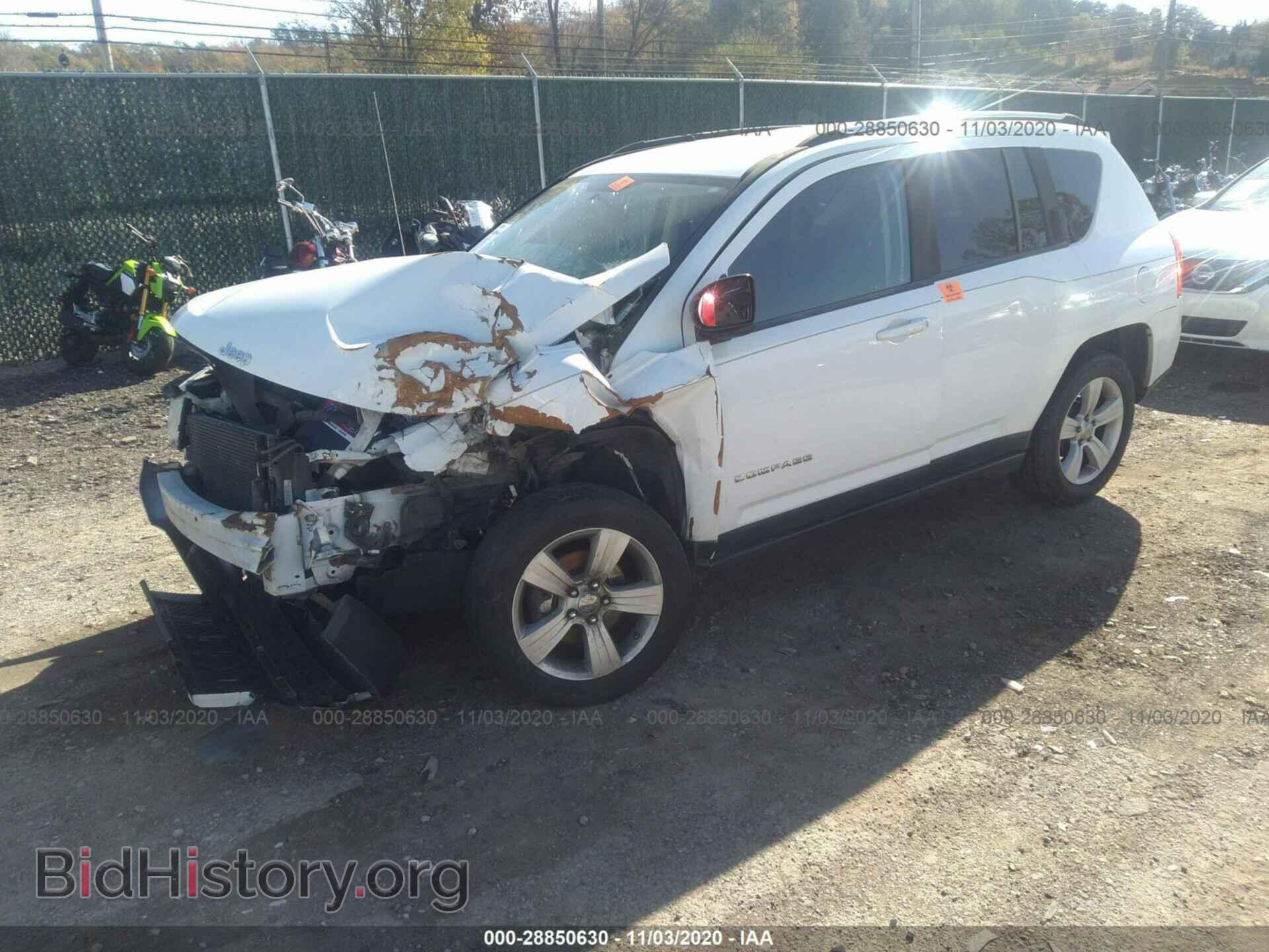 2011 JEEP COMPASS - VIN: 1J4NT1FB6BD249341 - Фото 2