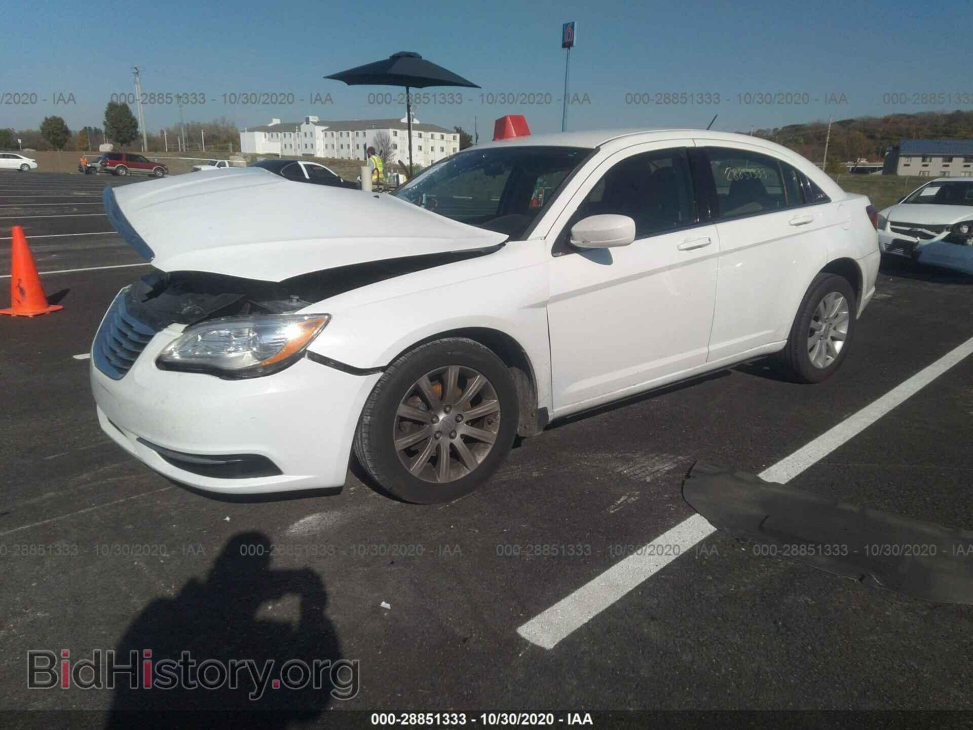 2012 CHRYSLER 200 - VIN: 1C3CCBBB6CN114630 - Photo 2