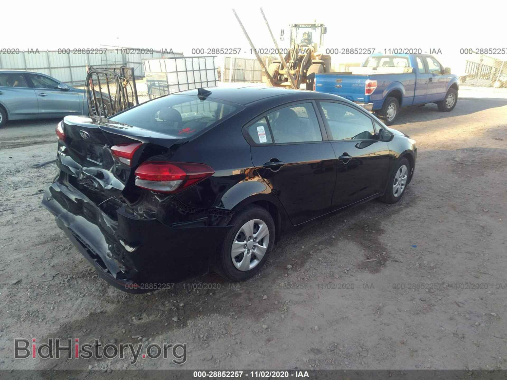 2017 KIA FORTE - VIN: 3KPFK4A78HE085826 - Фото 4