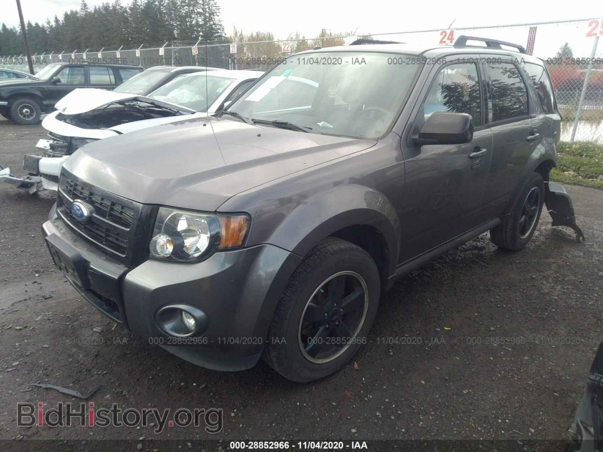 2011 FORD ESCAPE - VIN: 1FMCU0D79BKC30261 - Photo 2