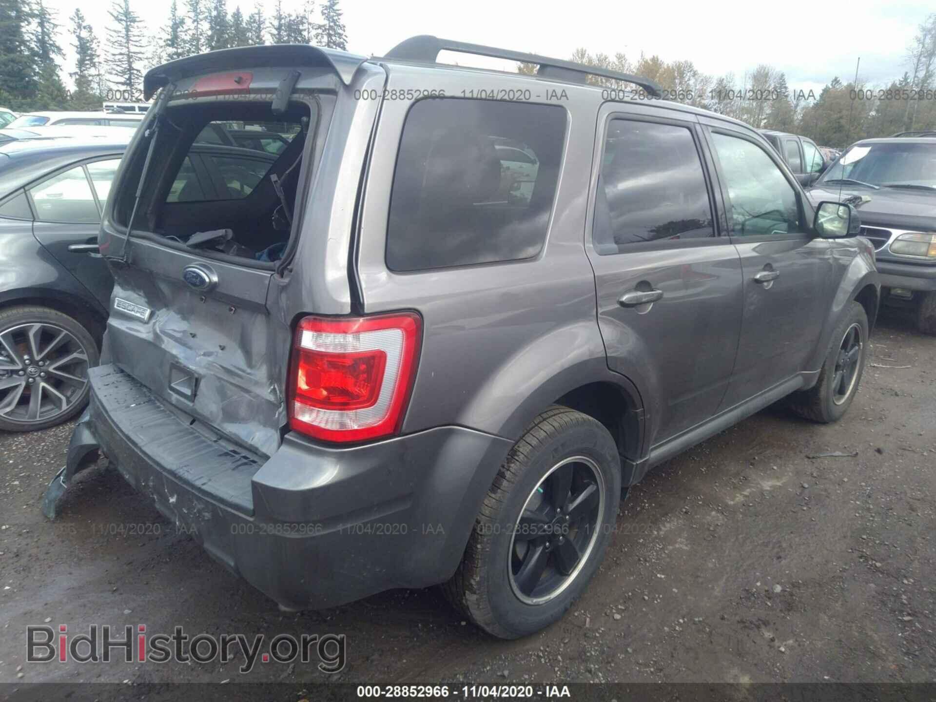 2011 FORD ESCAPE - VIN: 1FMCU0D79BKC30261 - Photo 4