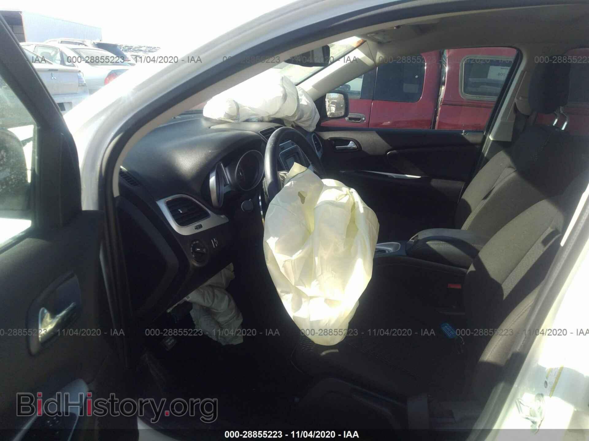 2019 DODGE JOURNEY - VIN: 3C4PDCBB2KT719033 - Photo 5