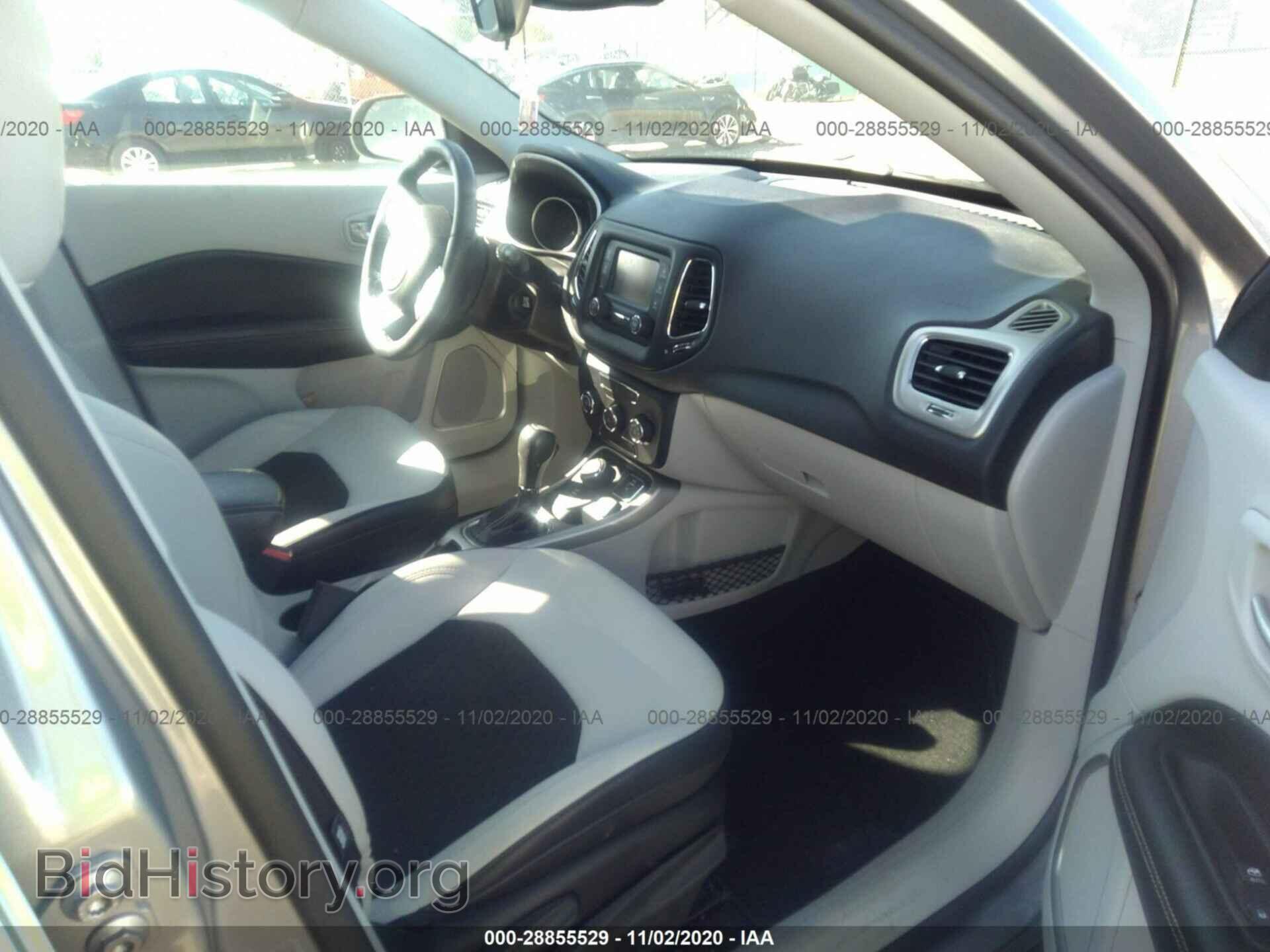 2017 JEEP COMPASS - VIN: 3C4NJDBB2HT636099 - Фото 5