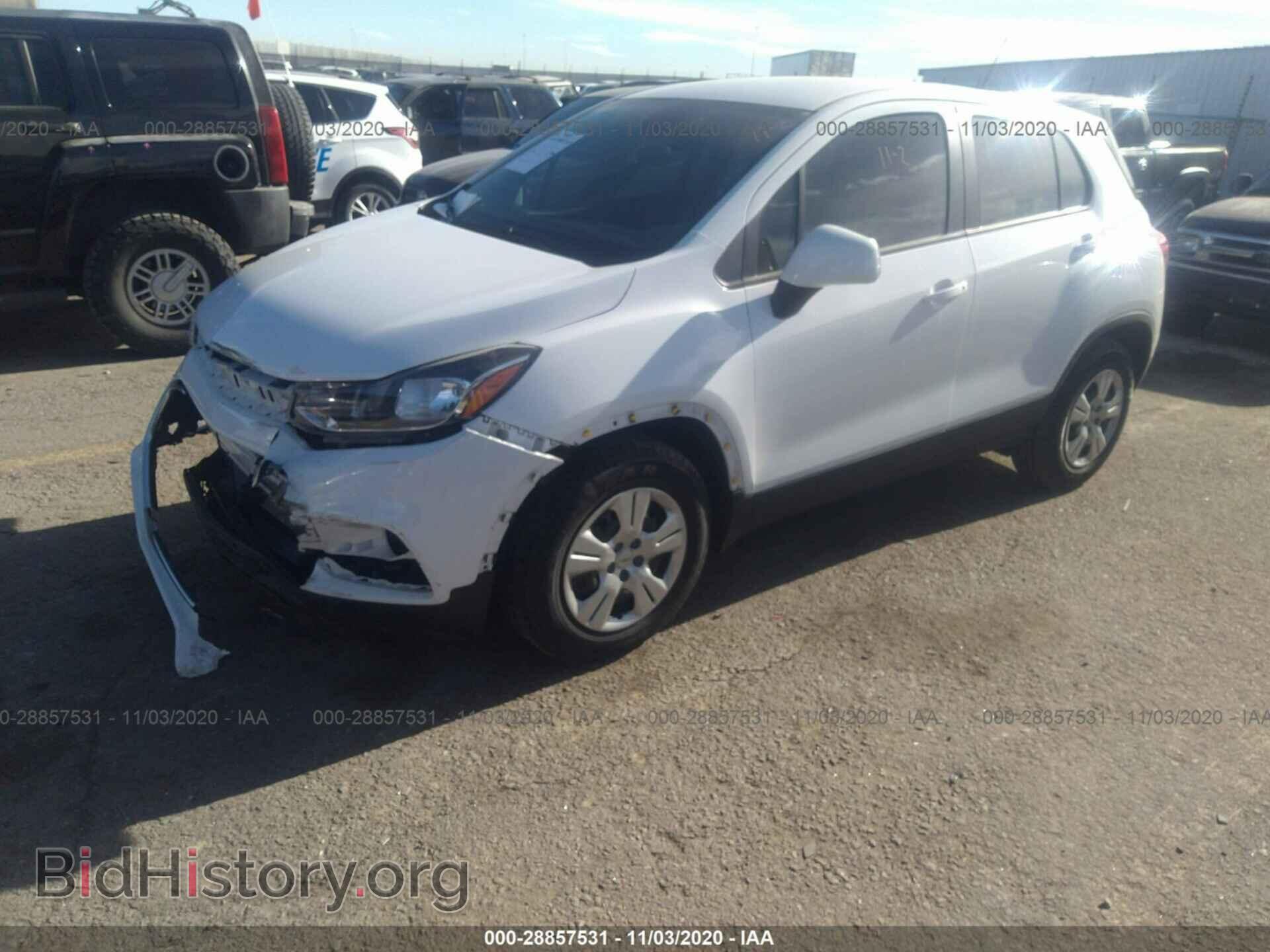 2017 CHEVROLET TRAX - VIN: KL7CJKSB0HB093054 - Фото 2