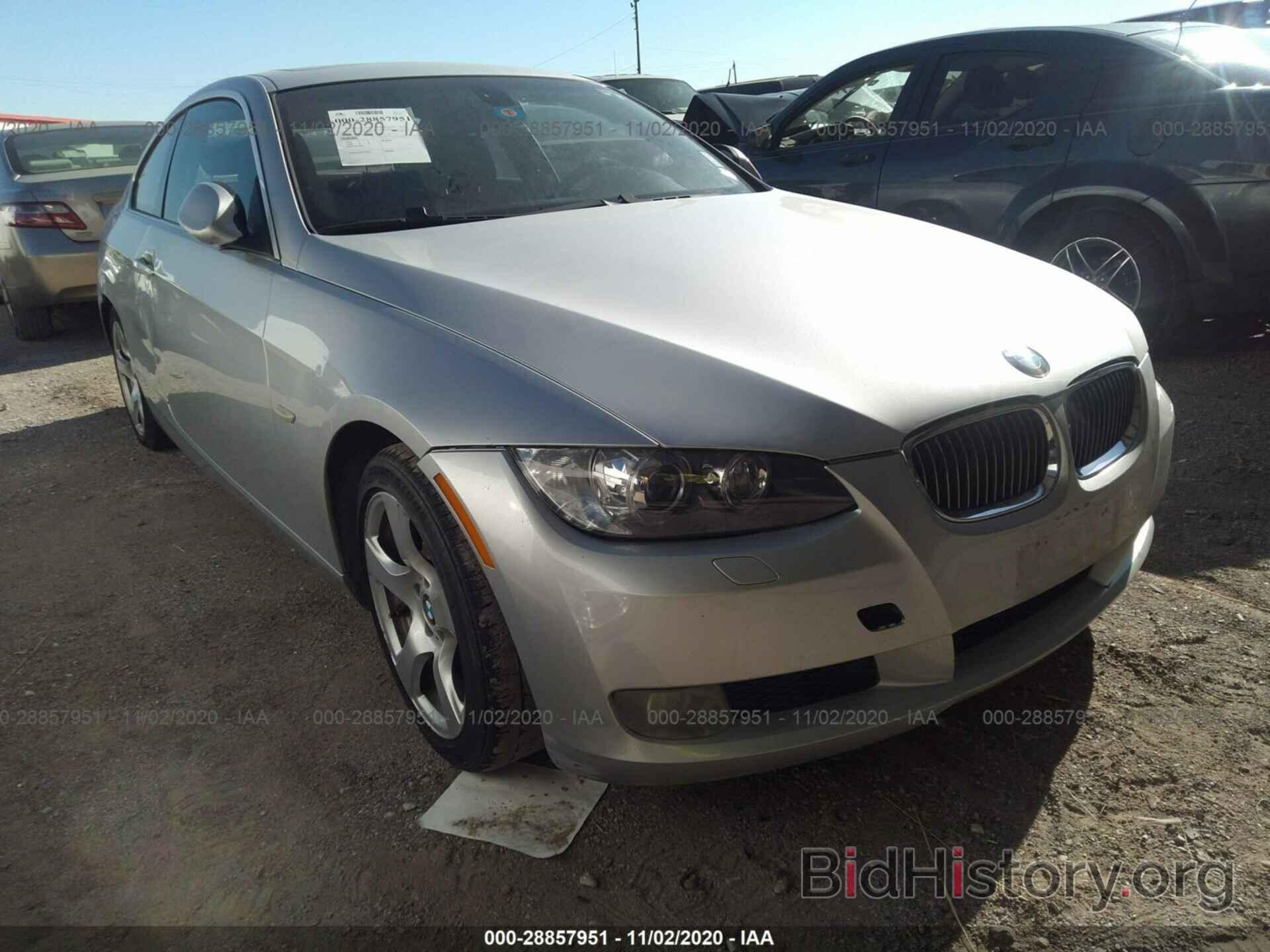 Photo WBAWV13597P117275 - BMW 3 SERIES 2007