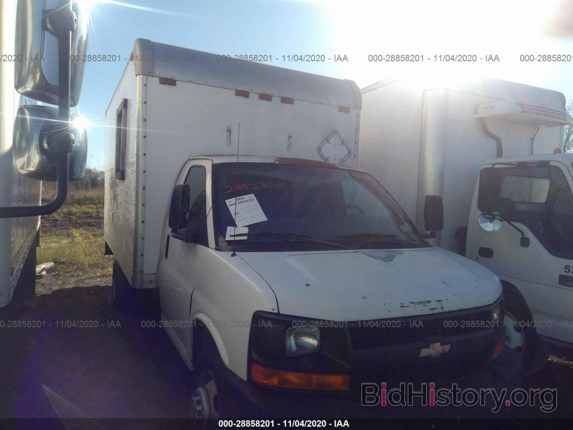 Photo 1GBJG31UX61225147 - CHEVROLET EXPRESS COMMERCIAL 2006