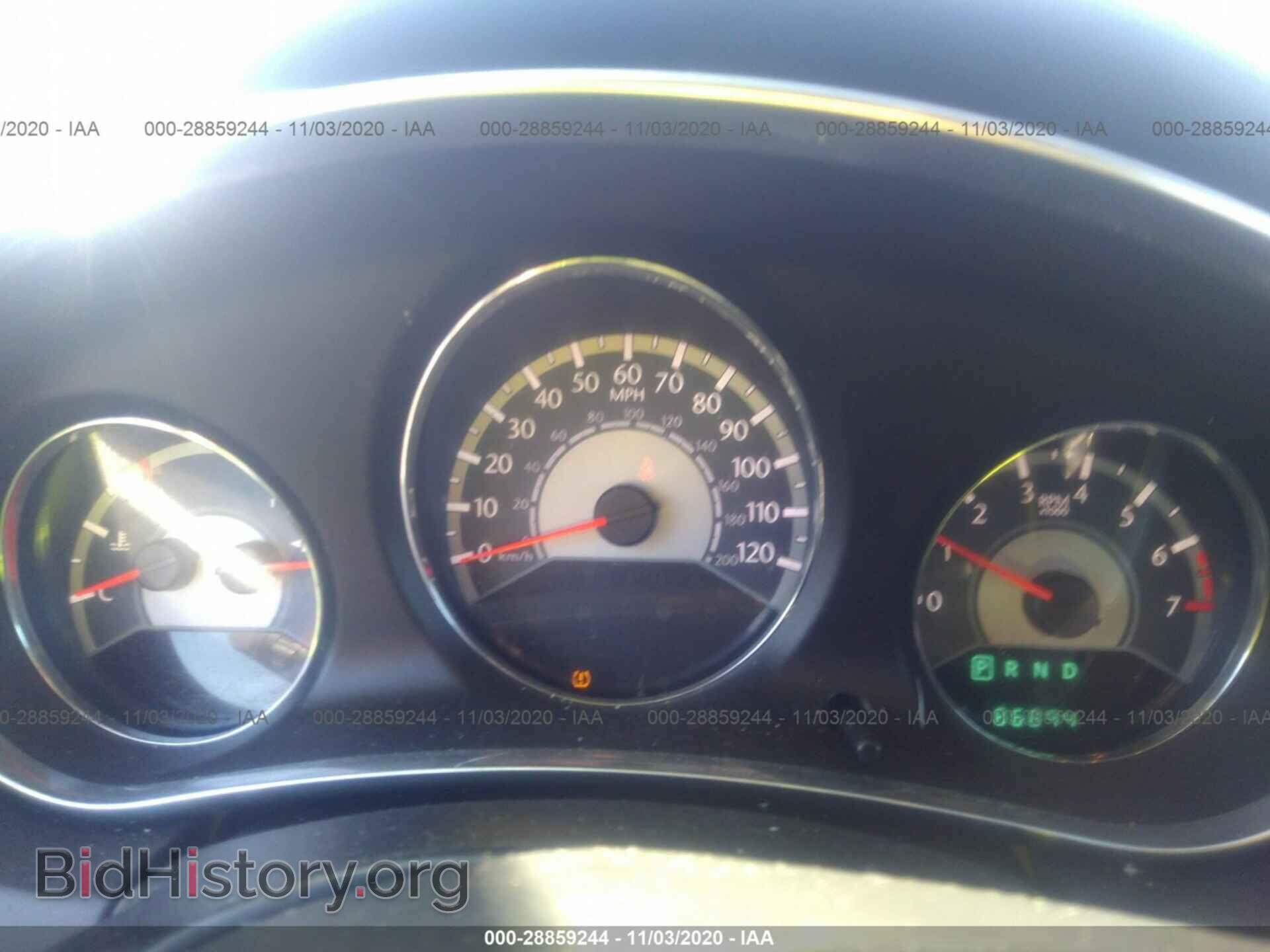 2013 CHRYSLER 200 - VIN: 1C3CCBAB0DN676476 - Фото 7