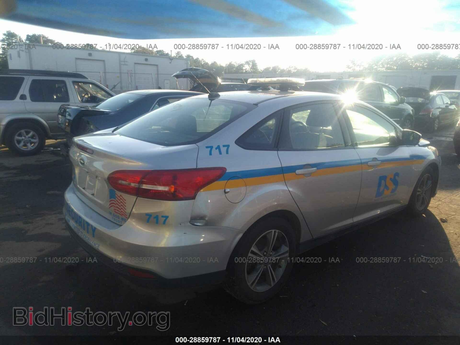 2018 FORD FOCUS - VIN: 1FADP3FE0JL254573 - Фото 4