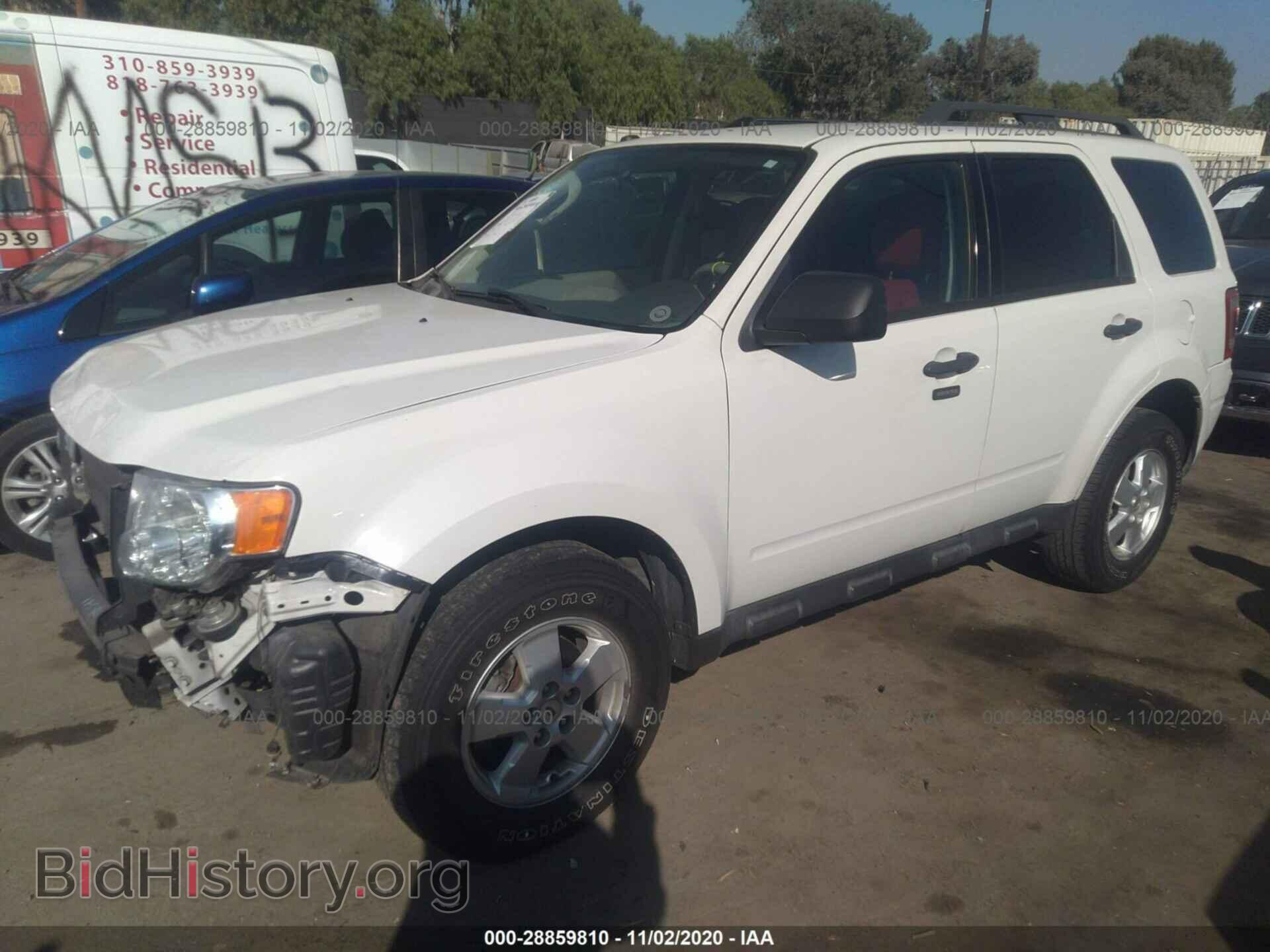 2012 FORD ESCAPE - VIN: 1FMCU9D73CKC28186 - Фото 2