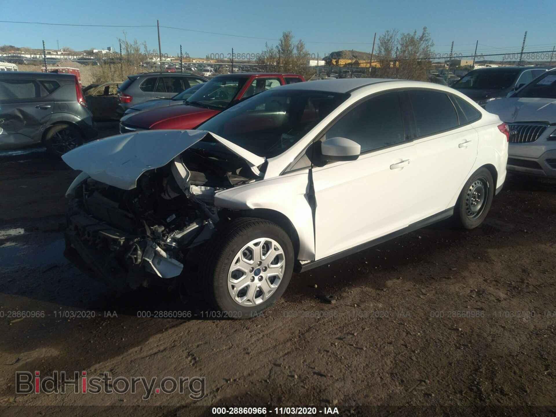 2012 FORD FOCUS - VIN: 1FAHP3F22CL108573 - Фото 2
