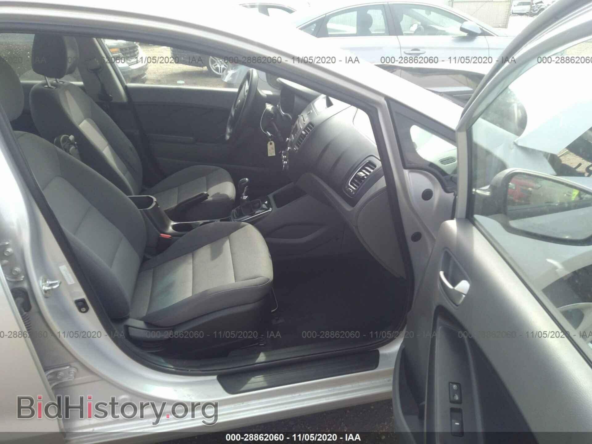 2017 KIA FORTE - VIN: 3KPFK4A72HE112163 - Фото 5