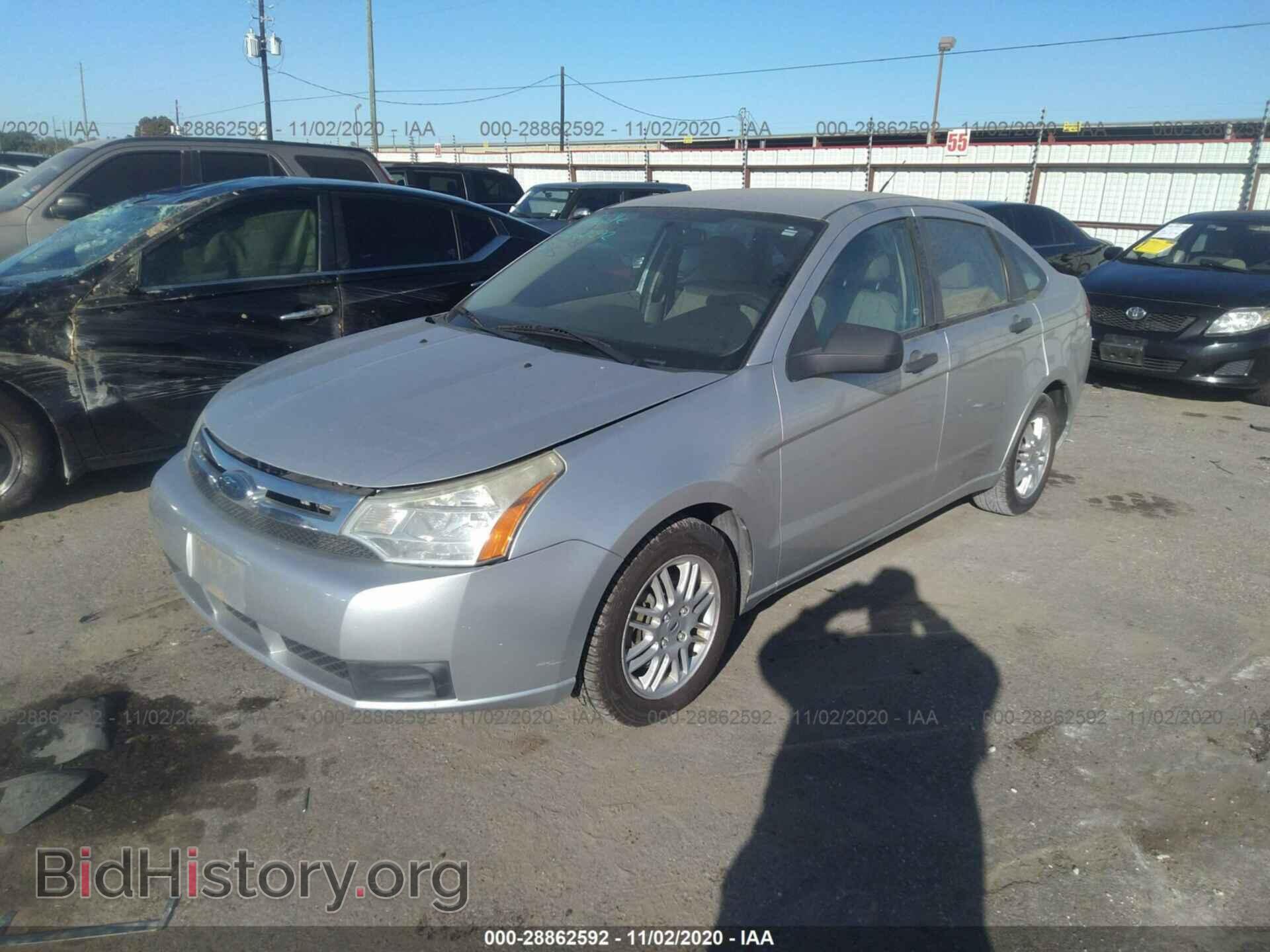 2010 FORD FOCUS - VIN: 1FAHP3FN2AW146570 - Фото 2